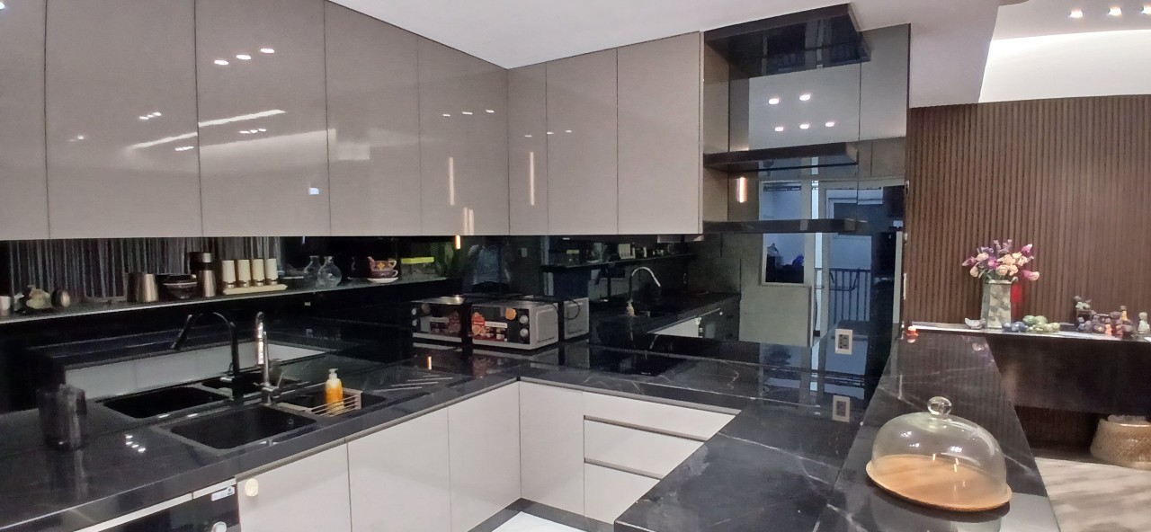 Cho thuê căn hộ Grand View Phú Mỹ Hưng, Quận 7 có 2 phòng phủ view sông cực đẹp 9