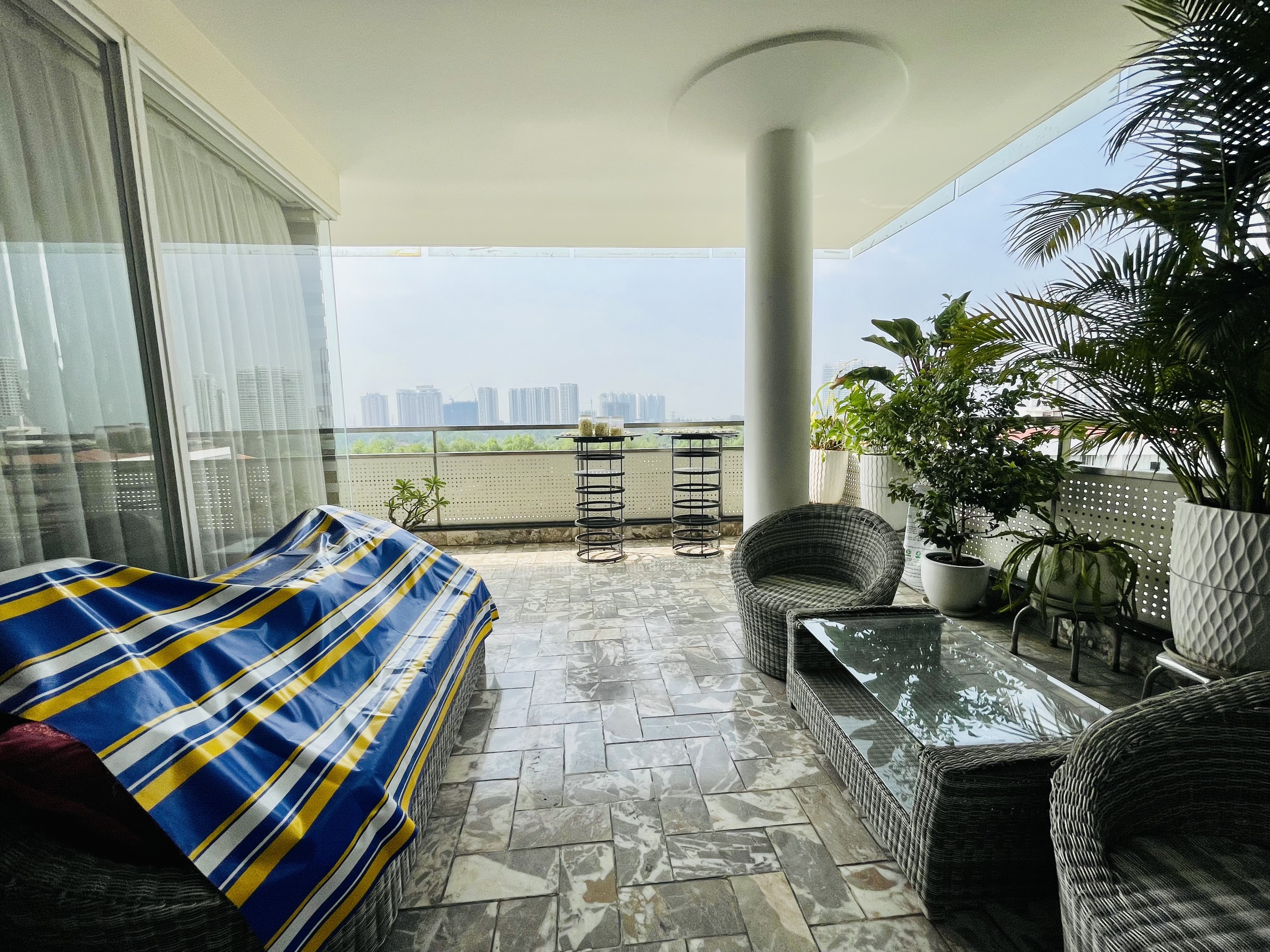 Bán căn hộ Grand View Phú Mỹ Hưng, Quận 7 căn góc view sông thoáng mát 4