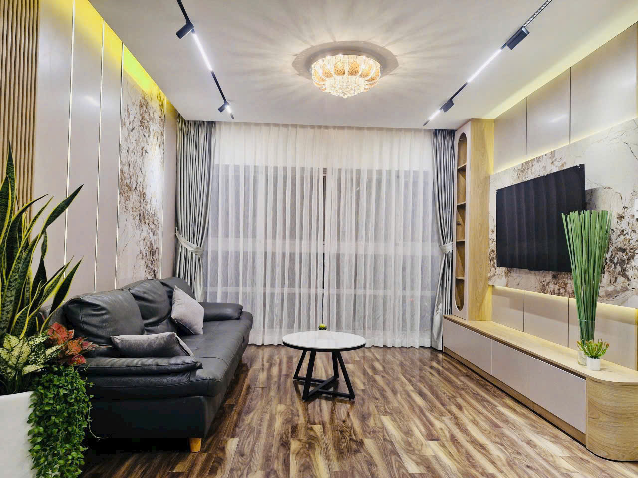 Bán căn hộ Happy Valley Phú Mỹ Hưng, Quận 7 có 2 phòng ngủ, ô xe định danh, lầu cao 6