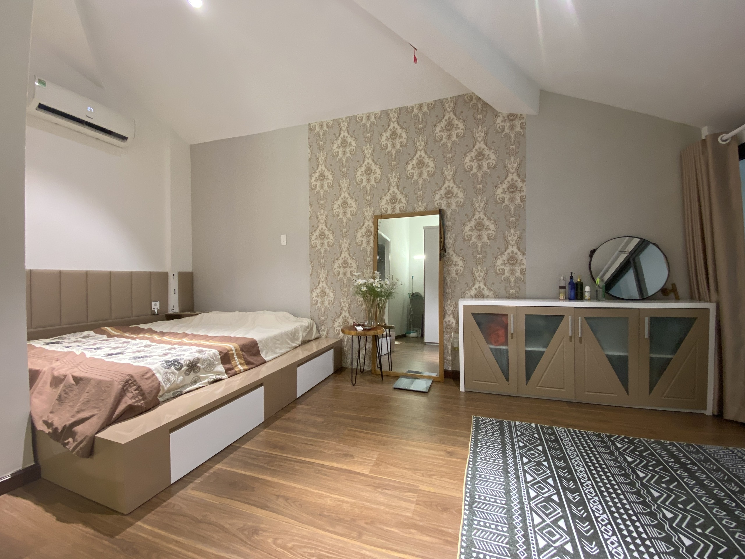 Bán căn hộ Hưng Vượng 2 Phú Mỹ Hưng, Quận 7 nhà mới đẹp có 3 phòng ngủ 2