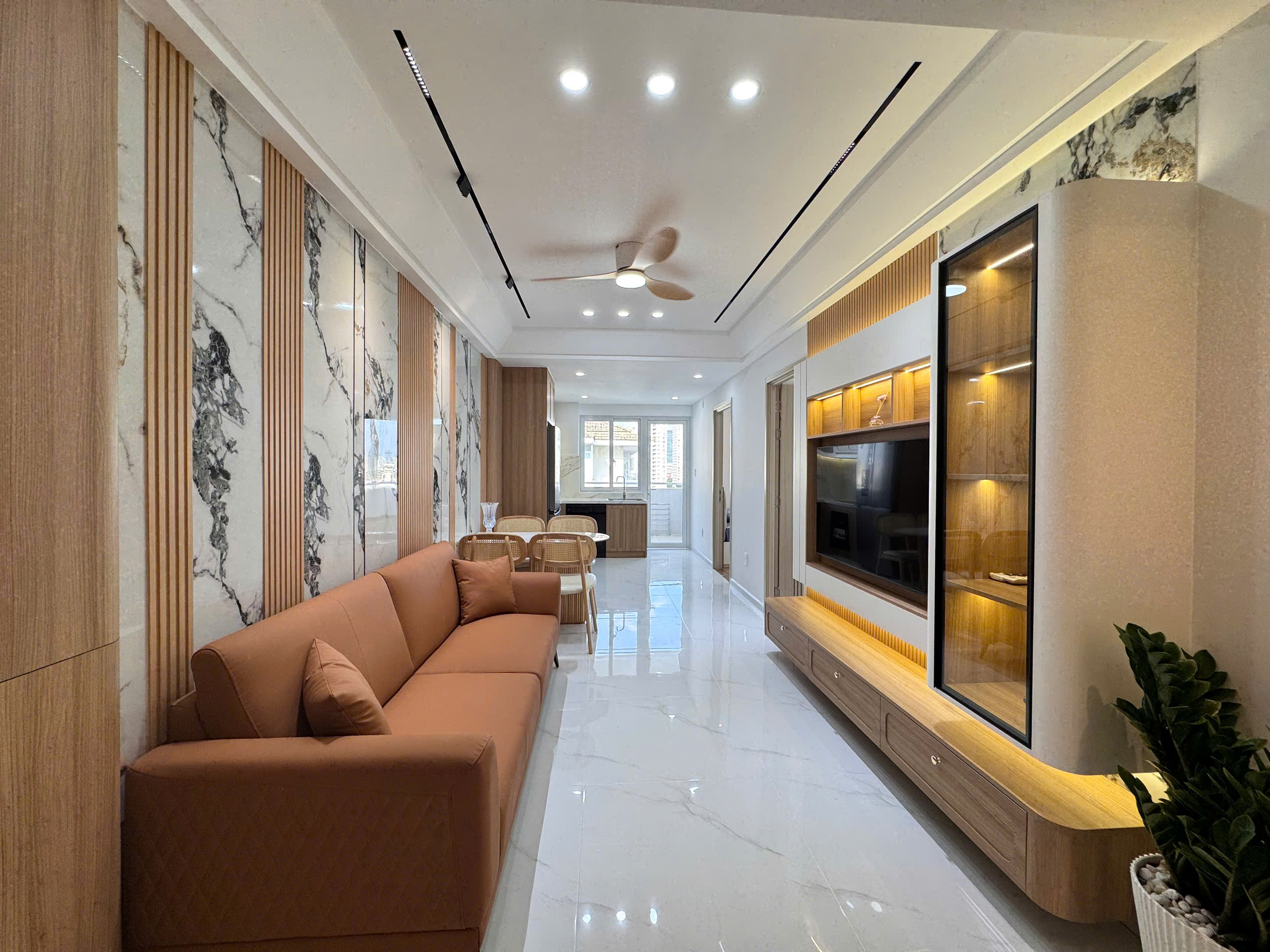 Bán căn hộ Hưng Vượng 2 Phú Mỹ Hưng, Quận 7 căn góc có 2 phòng ngủ view thoáng, lầu 8 – 76m2