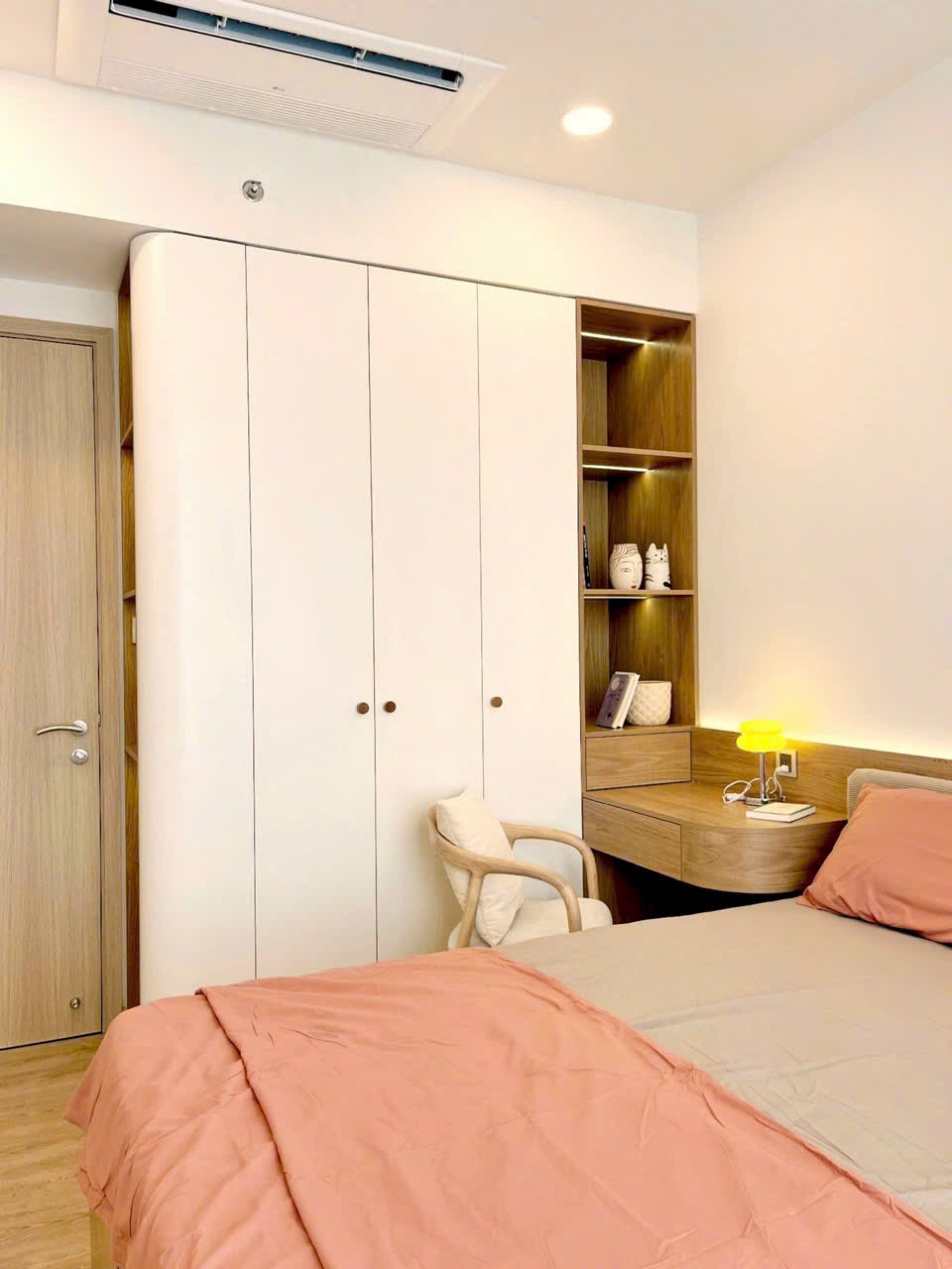 Bán căn hộ Midtown M8 Phú Mỹ Hưng, Quận 7 có 3 phòng ngủ, view hồ bơi, hướng Tây Bắc 4