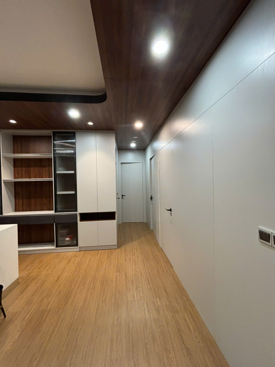 Bán căn hộ Midtown M8 Phú Mỹ Hưng, Quận 7 thiết kế 3 phòng ngủ, view sông, đầy đủ nội thất 2