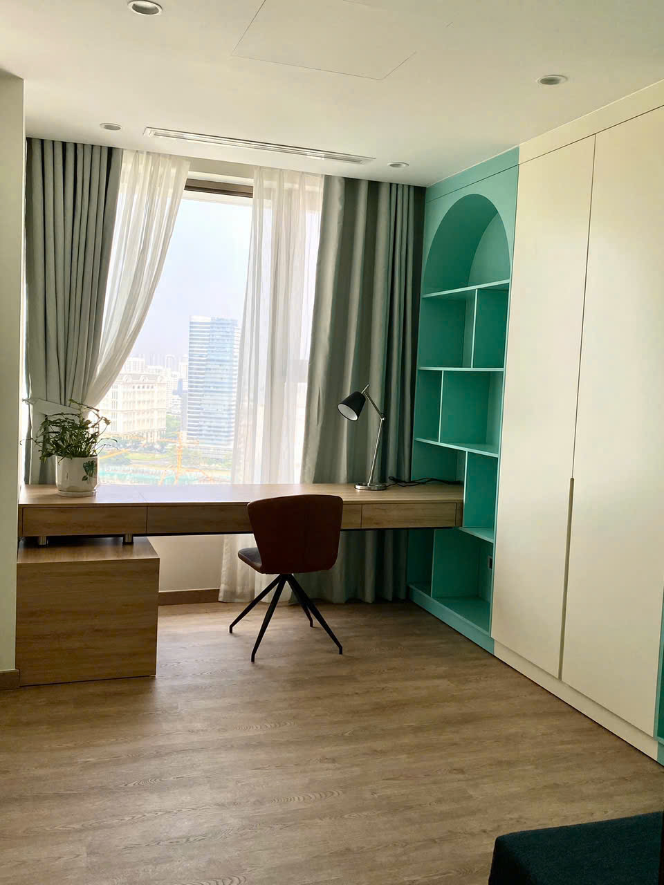 Cho thuê căn hộ Midtown M8 Phú Mỹ Hưng, Quận 7 thiết kế 3 phòng ngủ, view sông có ô đậu xe – 130m2 14