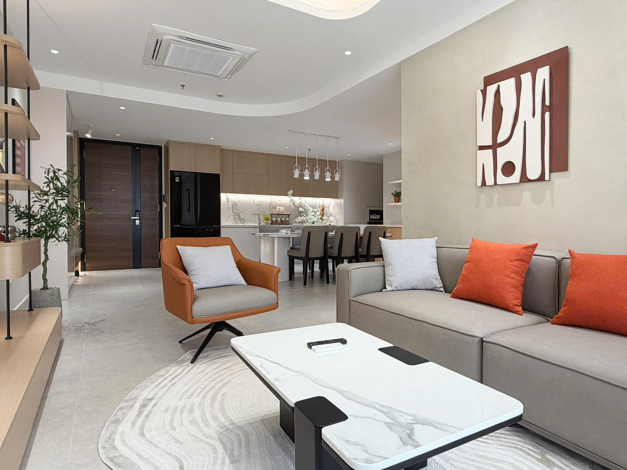 Bán hoặc cho thuê căn hộ Midtown Phú Mỹ Hưng thiết kế 3 phòng ngủ view sông lầu 6 – 121m2 2