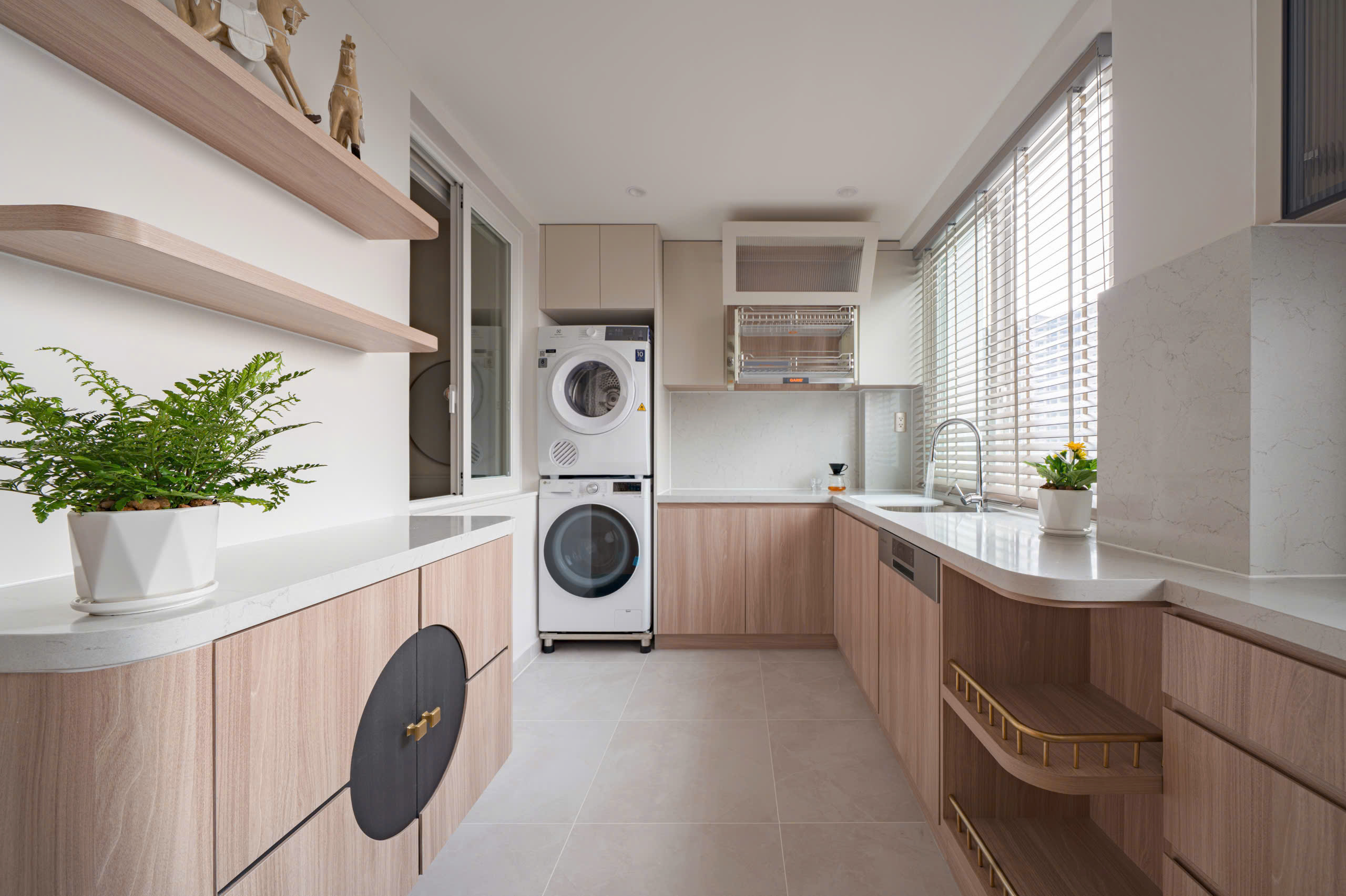 Bán căn hộ Mỹ Khang Phú Mỹ Hưng, Quận 7 thiết kế 3 phòng ngủ nội thấp cao cấp hiện đại block b lầu 8 8