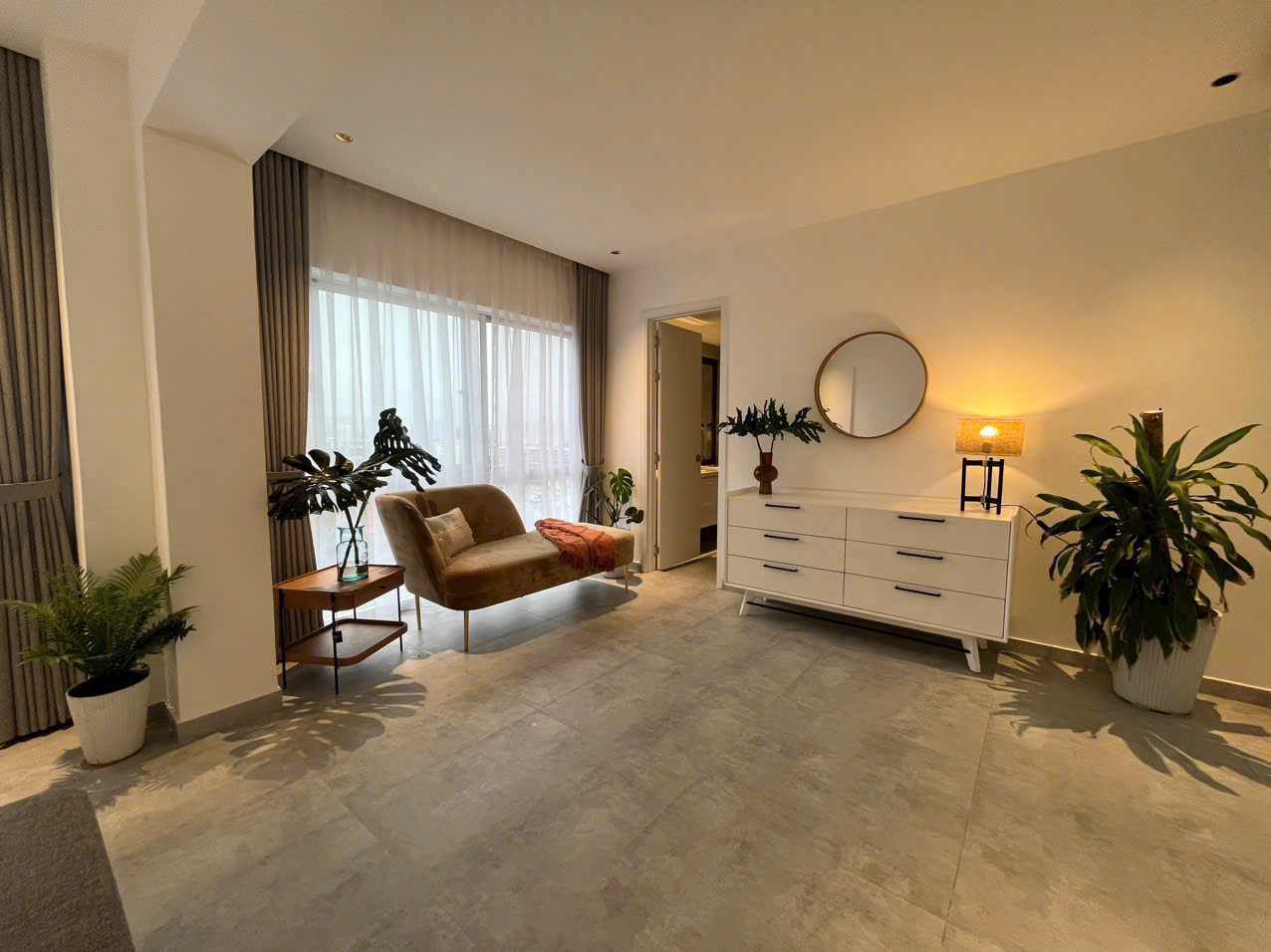 Bán căn hộ Mỹ Phát Phú Mỹ Hưng, Quận 7 nhà đẹp có 2 phòng ngủ, lầu cao view sông 3