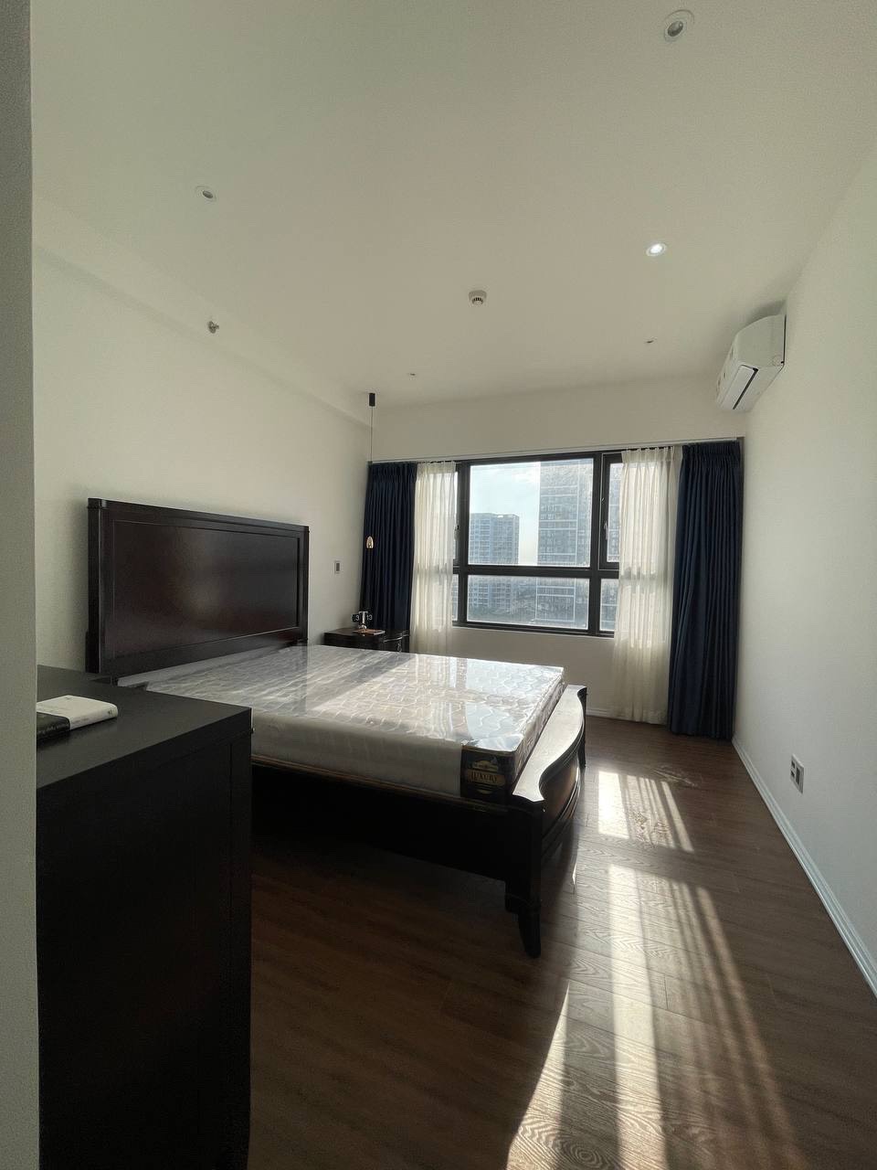 Bán căn hộ Nam Phúc, Phú Mỹ Hưng, Quận 7 có 3 phòng ngủ nhà đẹp nội thất mới cao cấp 2