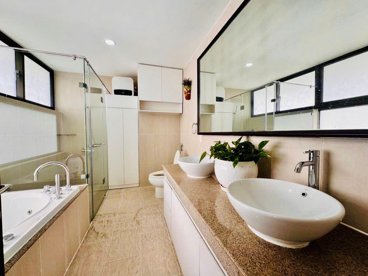 Bán hoặc cho thuê căn hộ Panorama Phú Mỹ Hưng, Quận 7 có 2 phòng ngủ, view sông, kênh đào – 143m2 10