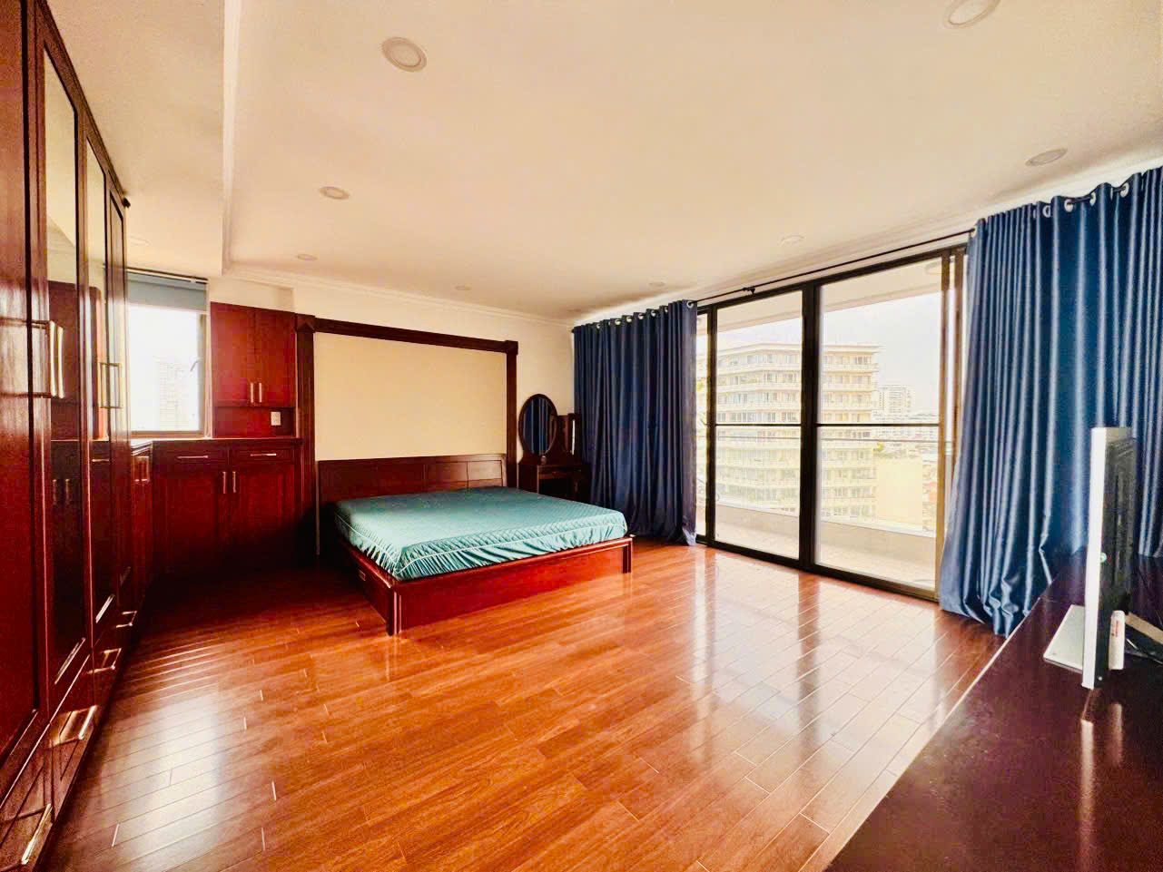 Bán hoặc cho thuê căn hộ Panorama Phú Mỹ Hưng, Quận 7 có 2 phòng ngủ, view sông, kênh đào – 143m2 8