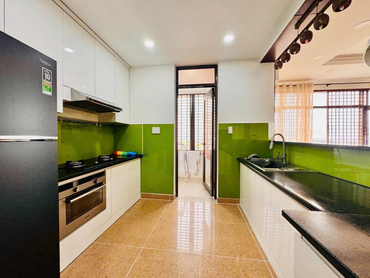 Bán hoặc cho thuê căn hộ Panorama Phú Mỹ Hưng, Quận 7 có 2 phòng ngủ, view sông, kênh đào – 143m2 4