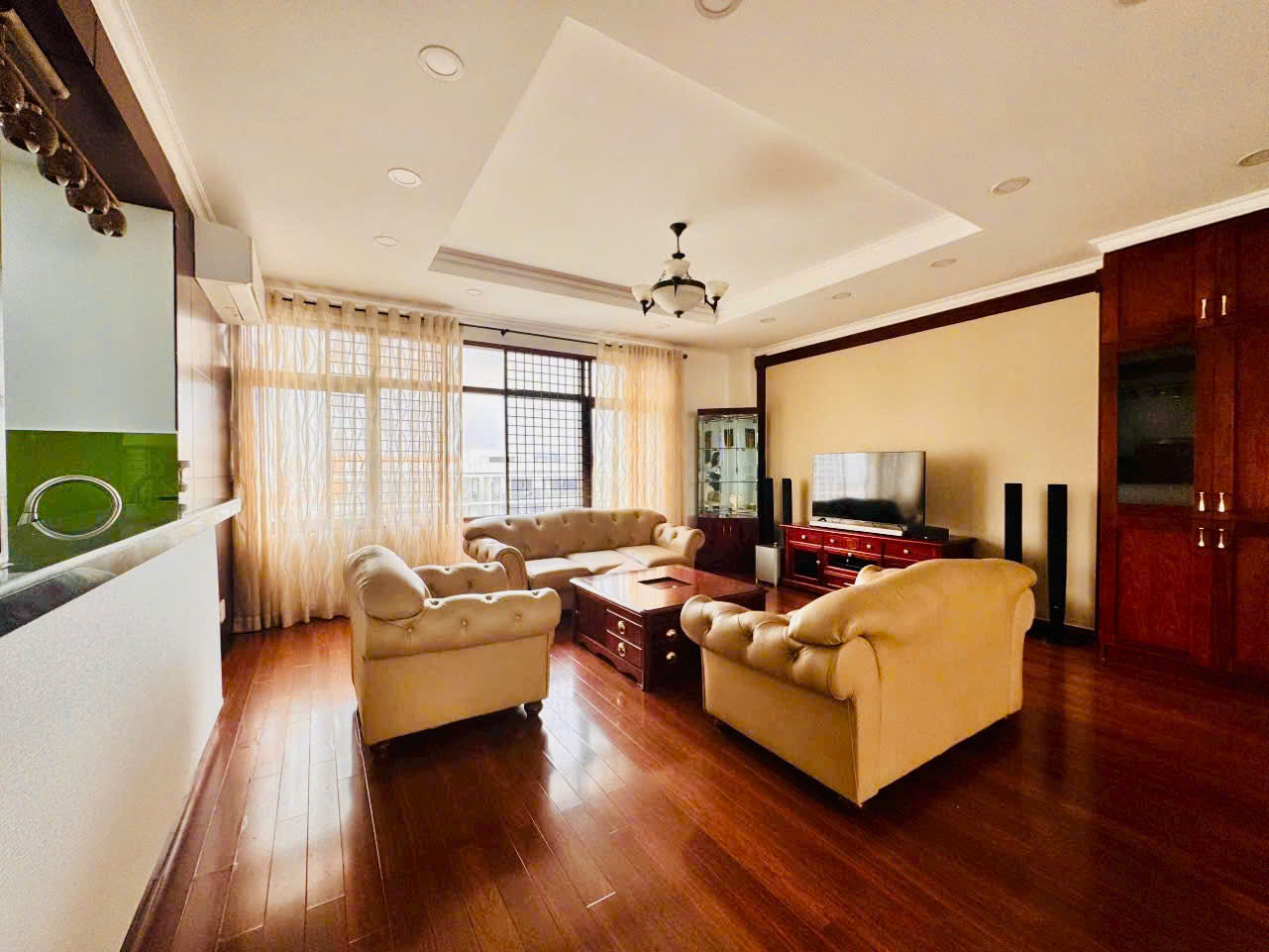 Bán hoặc cho thuê căn hộ Panorama Phú Mỹ Hưng, Quận 7 có 2 phòng ngủ, view sông, kênh đào – 143m2 3