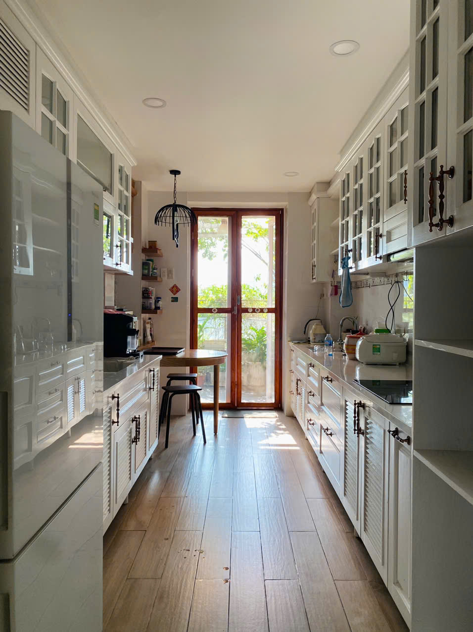 Bán hoặc cho thuê căn hộ Panorama Phú Mỹ Hưng, Quận 7 có 2 phòng ngủ, 2 ban công rộng, sân vườn 13