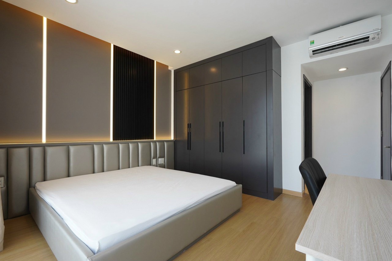 Cho thuê căn hộ Riverpark Phú Mỹ Hưng, Quận 7 có 3 phòng ngủ view sông 2