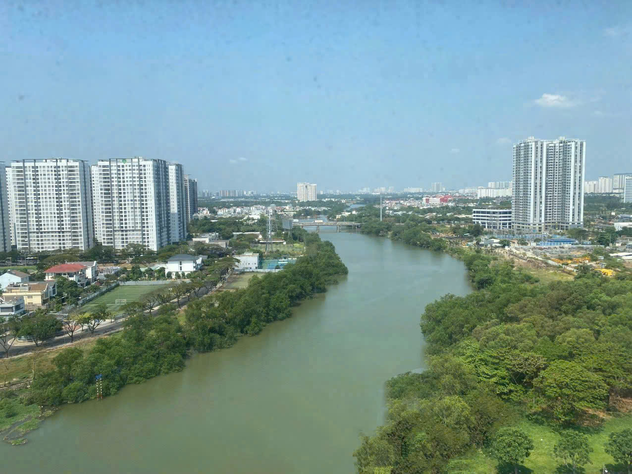 Bán căn hộ Riverpark Premier Phú Mỹ Hưng, Quận 7 có 2 phòng ngủ, 136m2, view sông, hướng Đông 1