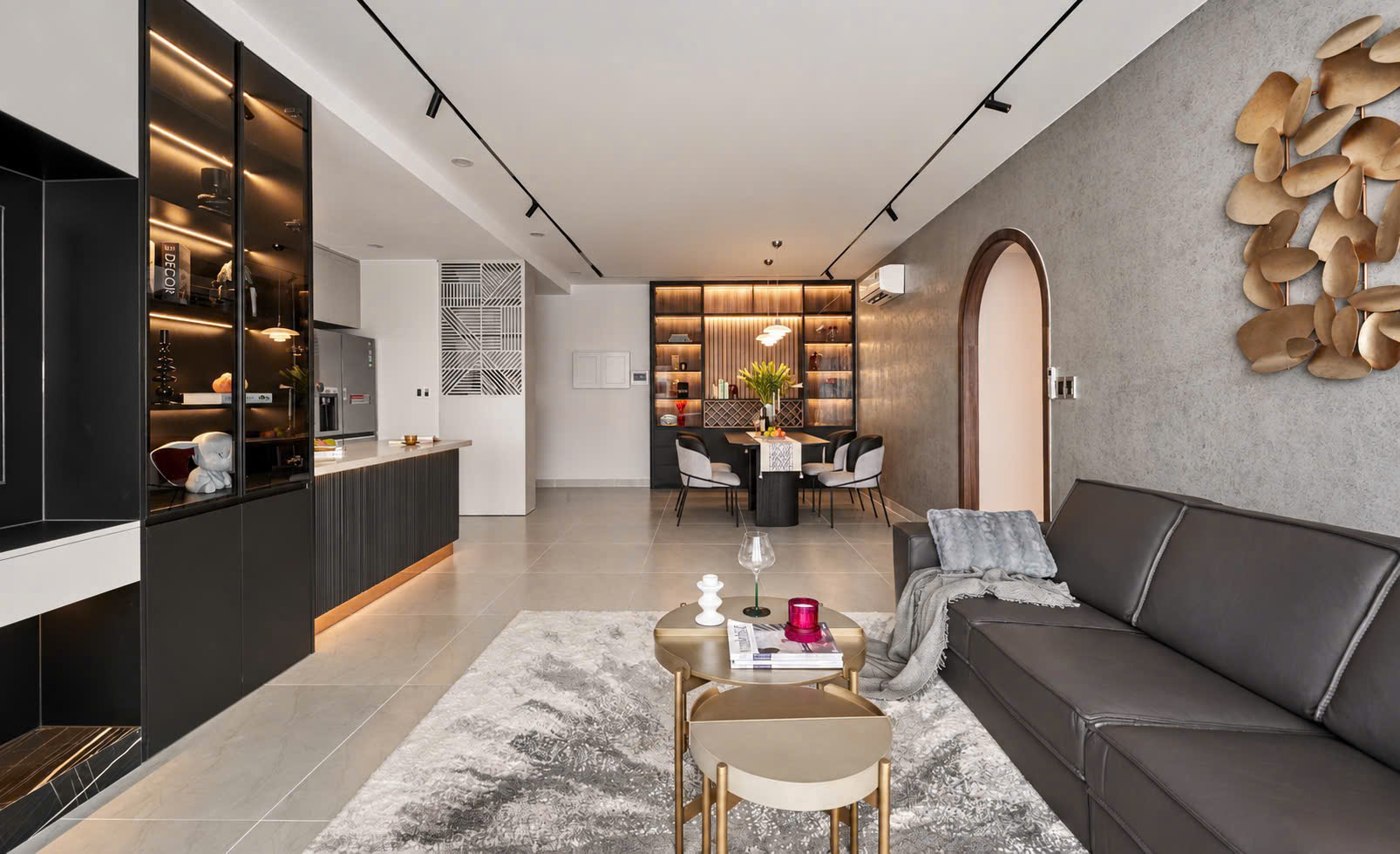 Luxury apartment for sale Riverpark Residence Phu My Hung designed 3 bedrooms on the high floor with fireworks view – 135m2 3
