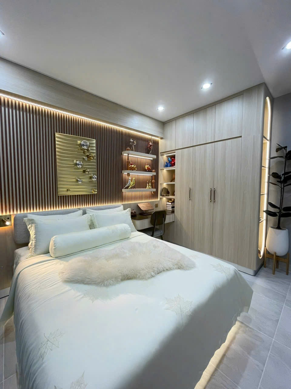 Cho thuê căn hộ Riverpark Residence Phú Mỹ Hưng, Quận 7 siêu đẹp có 3 phòng ngủ, view công viên 2