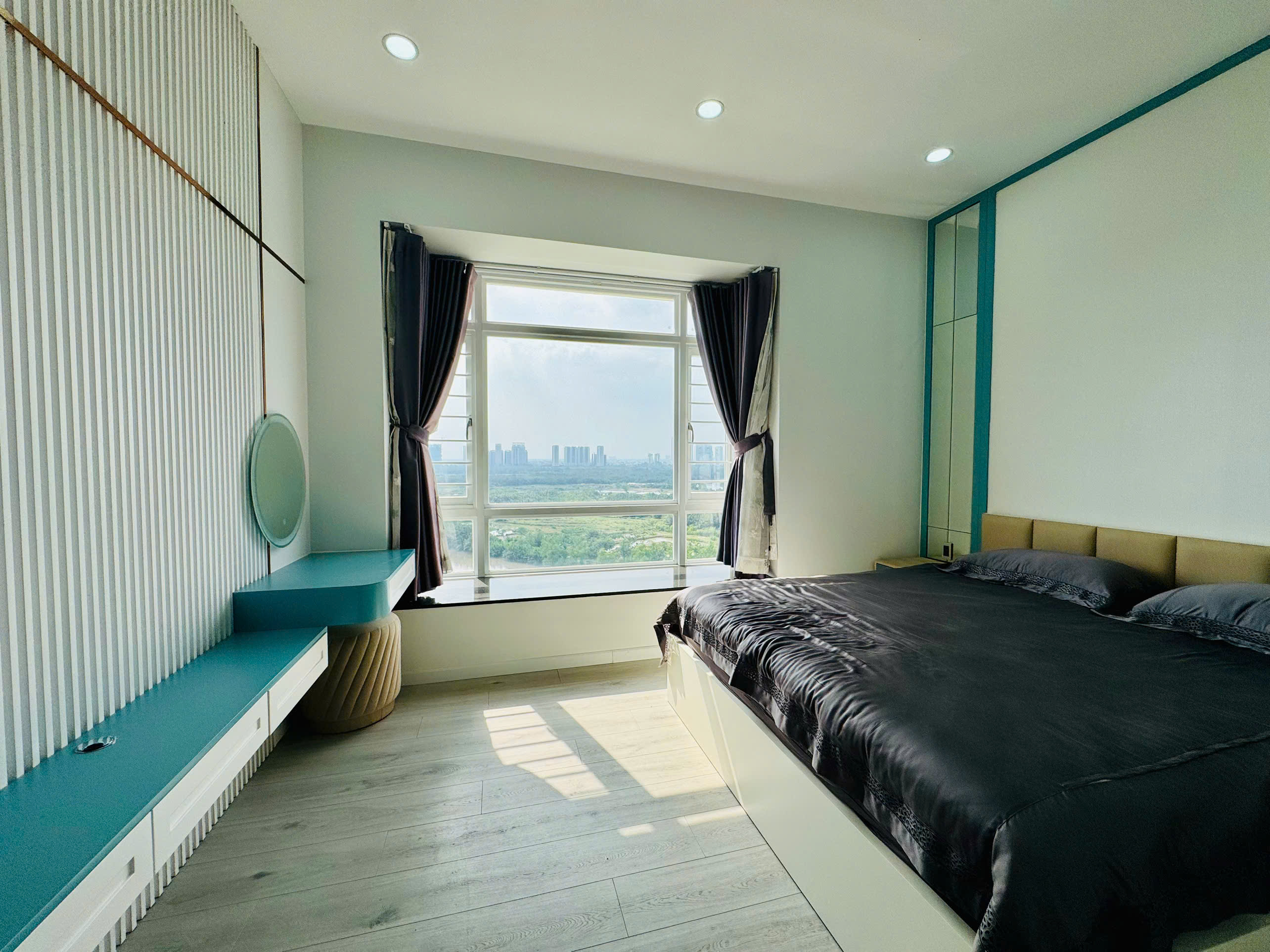 Bán hoặc cho thuê căn hộ Riverside Residence Phú Mỹ Hưng, Quận 7 có 4 phòng ngủ, view sông – 130m2 2