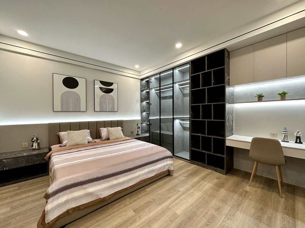 Cho thuê căn hộ Riverside Residence Phú Mỹ Hưng nhà đẹp có 3 phòng ngủ, view sông lầu 7 – 130m2 6