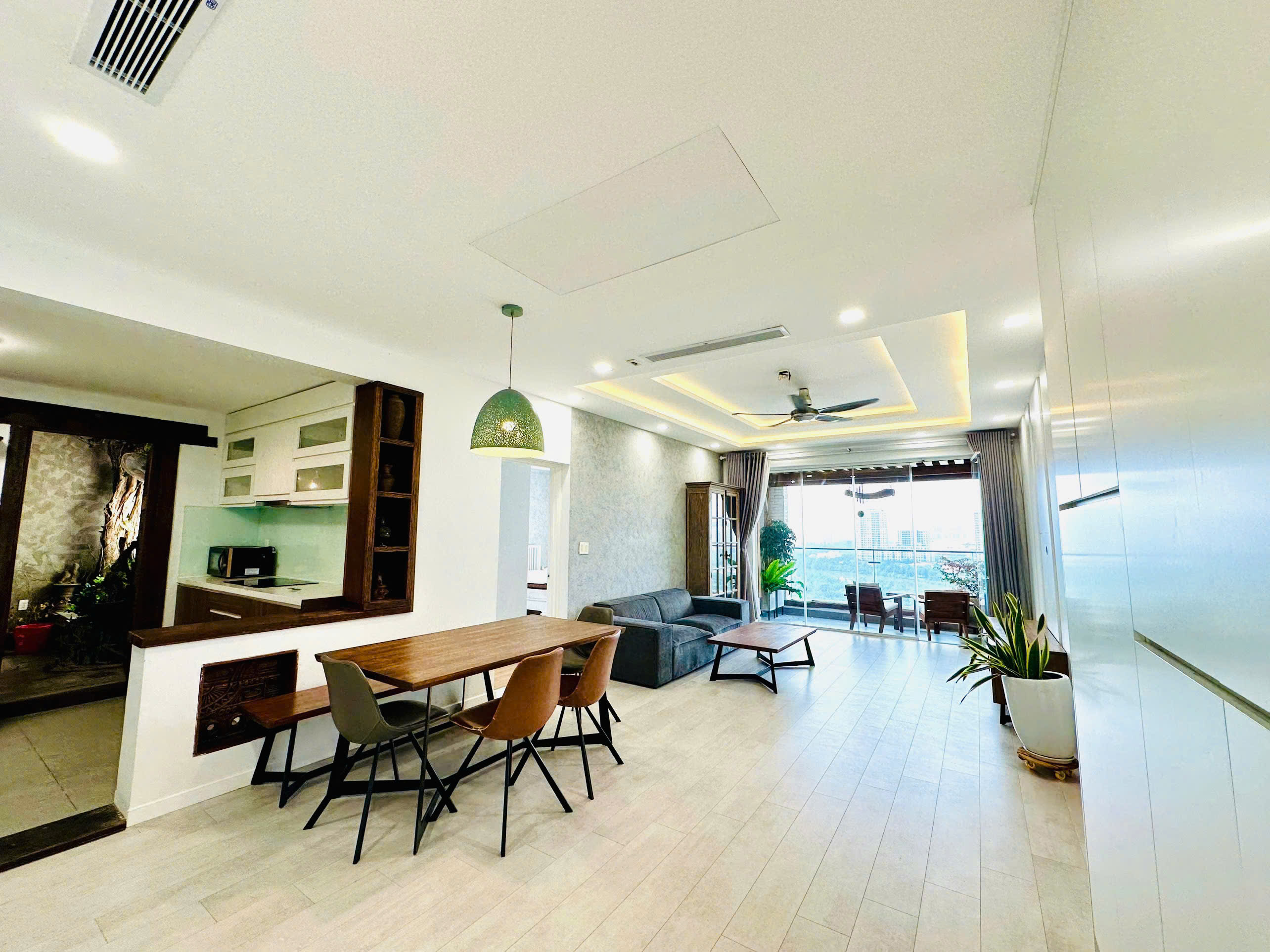 Bán căn hộ Riverside Residence Phú Mỹ Hưng, Quận 7 thiết kế 3 phòng ngủ view trực diện sông – 133m2