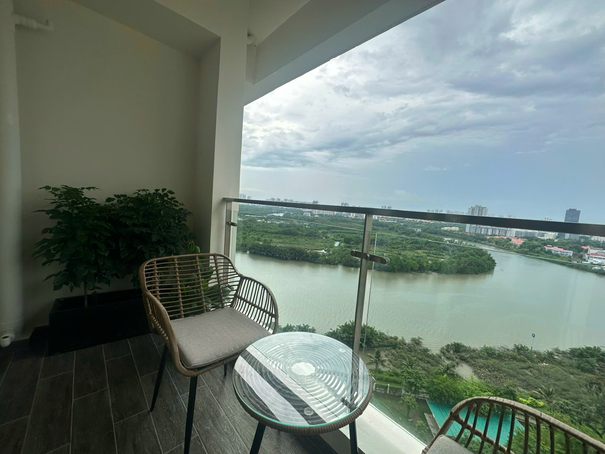 Bán căn hộ Riverside Residence Phú Mỹ Hưng, Quận 7 thiết kế 3 phòng ngủ, lầu 16 – 134m2 10