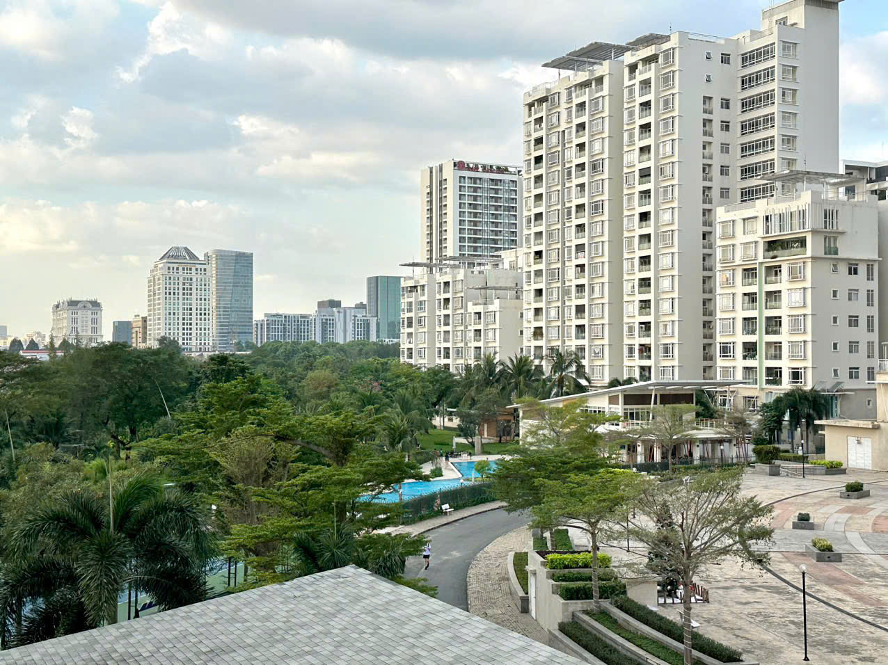 Bán căn hộ Riverside Residence Phú Mỹ Hưng, Quận 7 căn góc có 3 phòng ngủ, view sông hướng Đông Nam 3