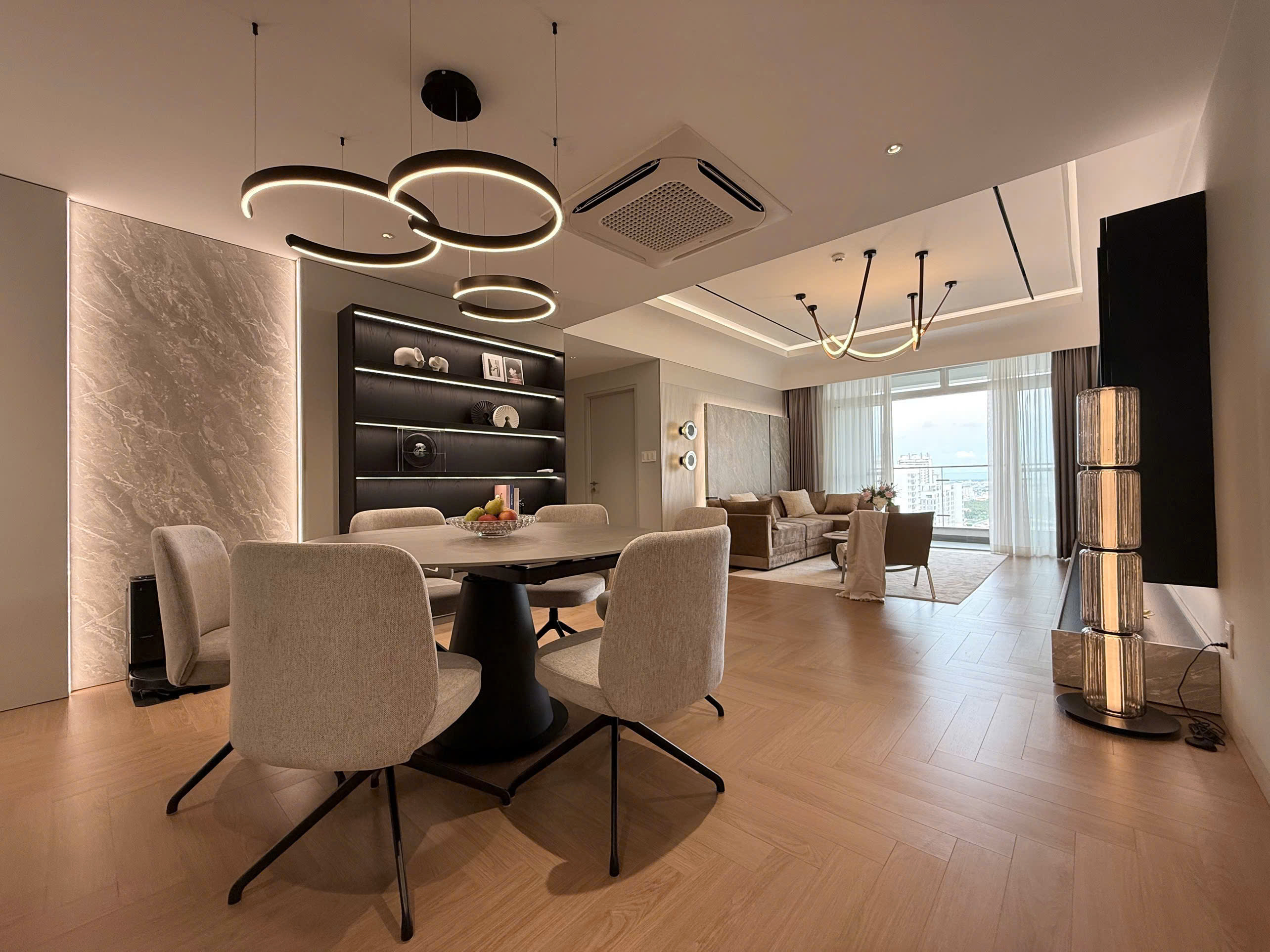 Bán hoặc cho thuê căn hộ Riverside Residence Phú Mỹ Hưng, Quận 7 có 3 phòng ngủ, lầu 18 – 143m2