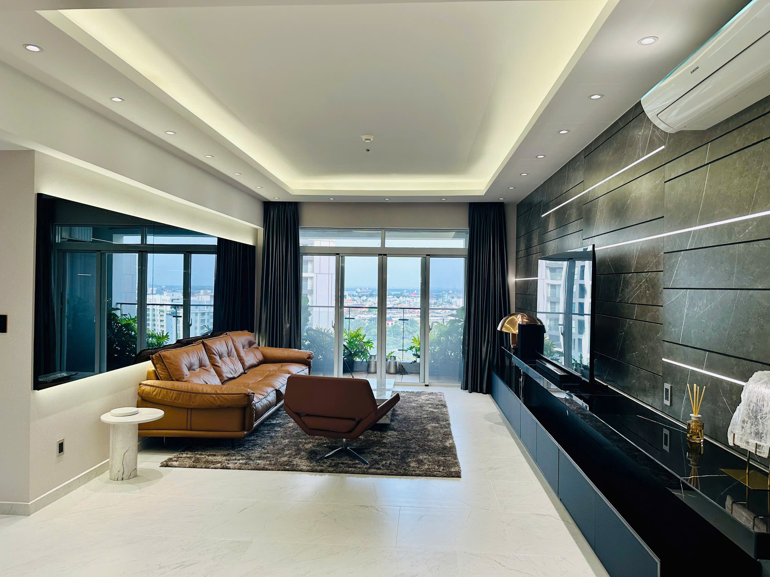 Bán căn hộ Riverside Residence Phú Mỹ Hưng, Quận 7 nhà mới có 3 phòng ngủ, ô đậu xe, lầu 11 – 146m2