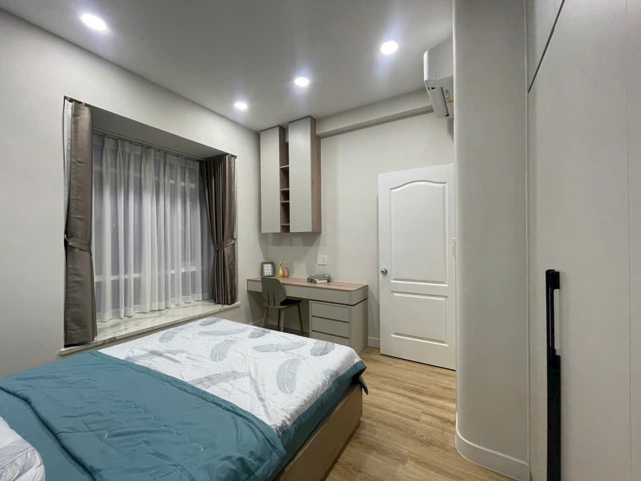 Riverside Residence Phu My Hung apartment for rent, District 7 with 3 bedrooms, 2 balconies 11