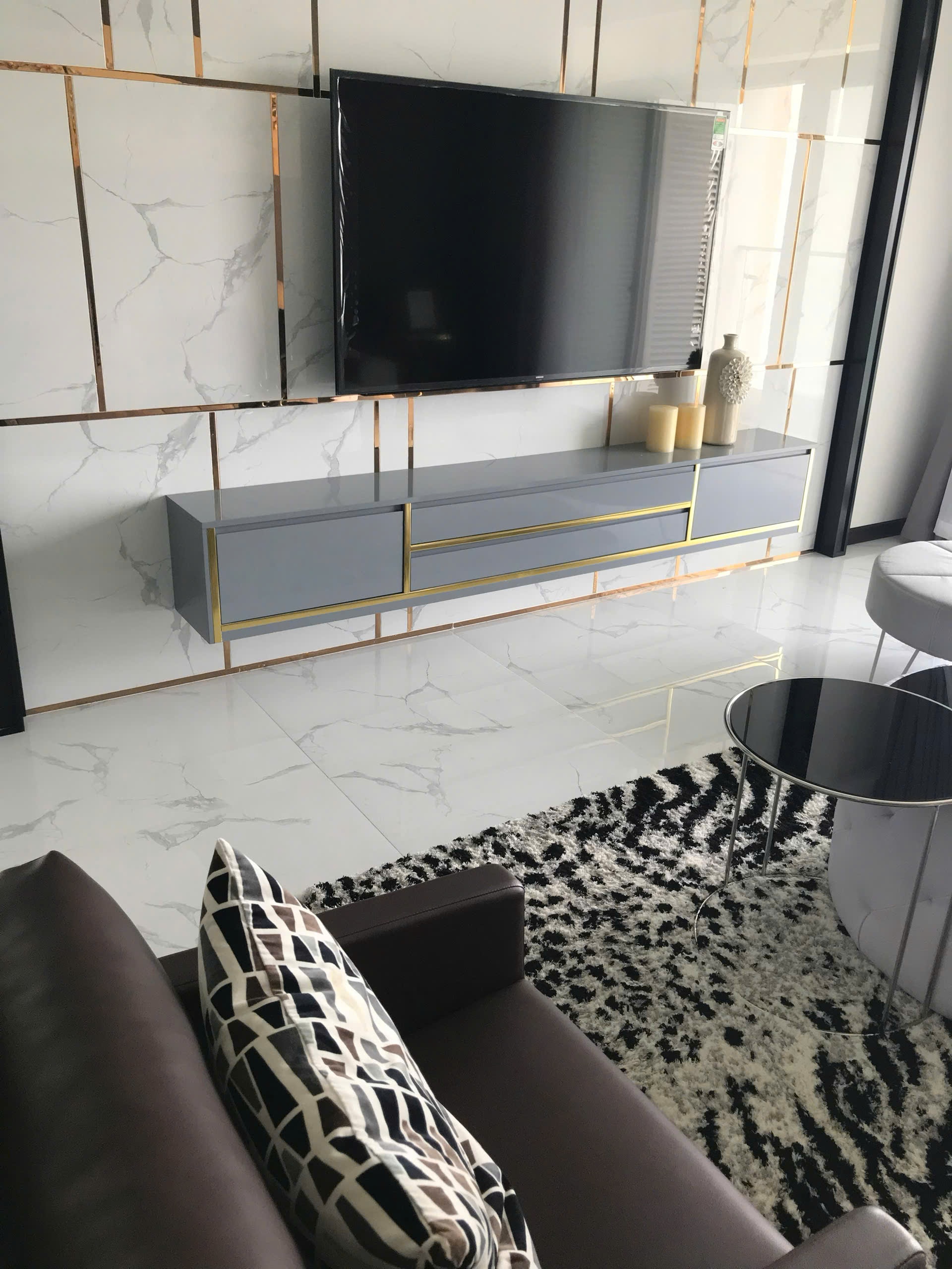 Bán căn hộ Riverside Residence Phú Mỹ Hưng, Quận 7 có 3 phòng ngủ, ô đậu xe, sổ hồng