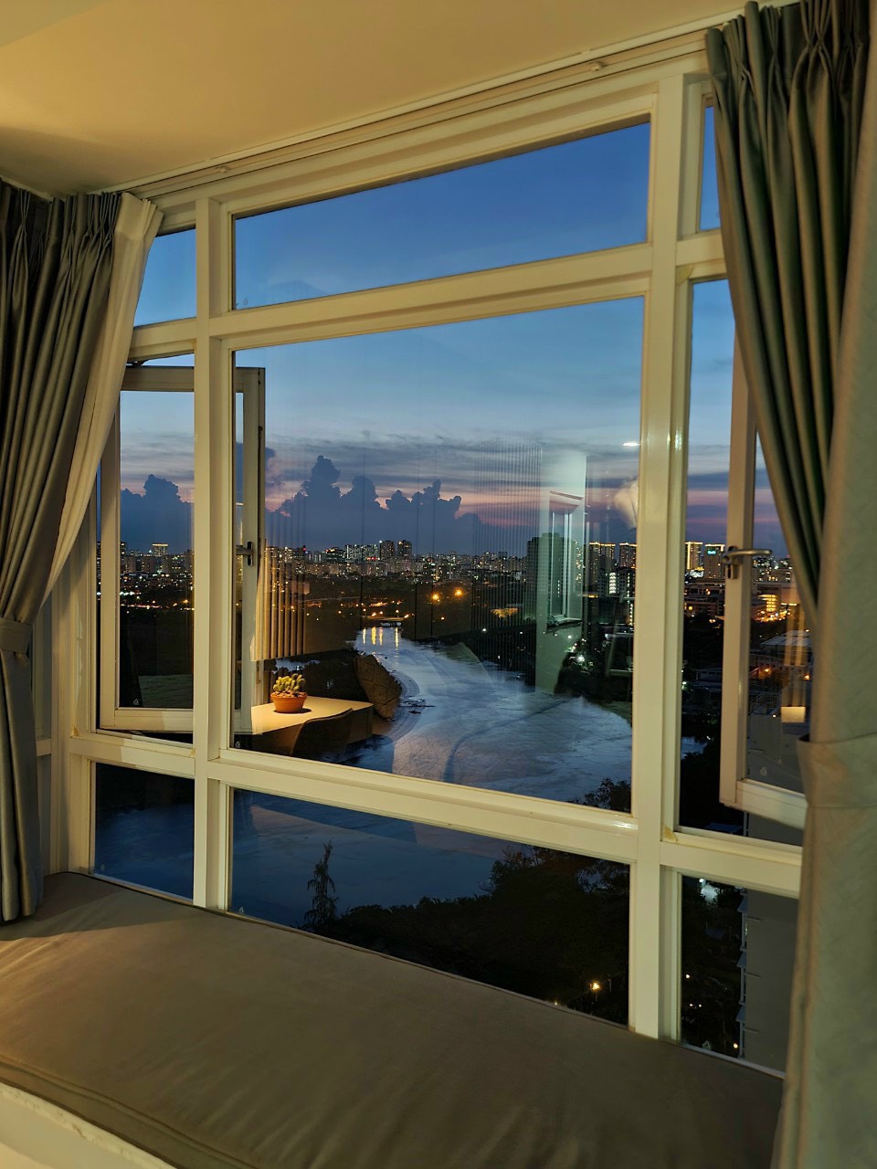 Bán căn hộ cao cấp Riverside Residence Phú Mỹ Hưng, Quận 7 có 3 phòng ngủ view sông 5