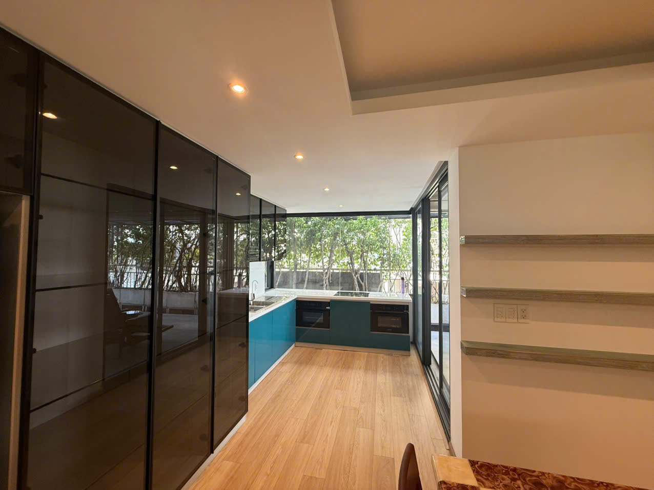 Selling or renting Riverside Residence Phu My Hung apartment with 2 bedrooms river view – 236m2 7