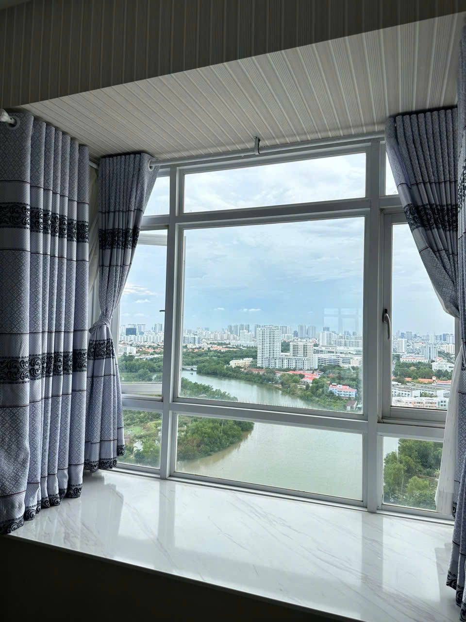 Bán căn hộ Riverside Residence Phú Mỹ Hưng, Quận 7 có 2 phòng ngủ, lầu cao view sông – 79m2 4