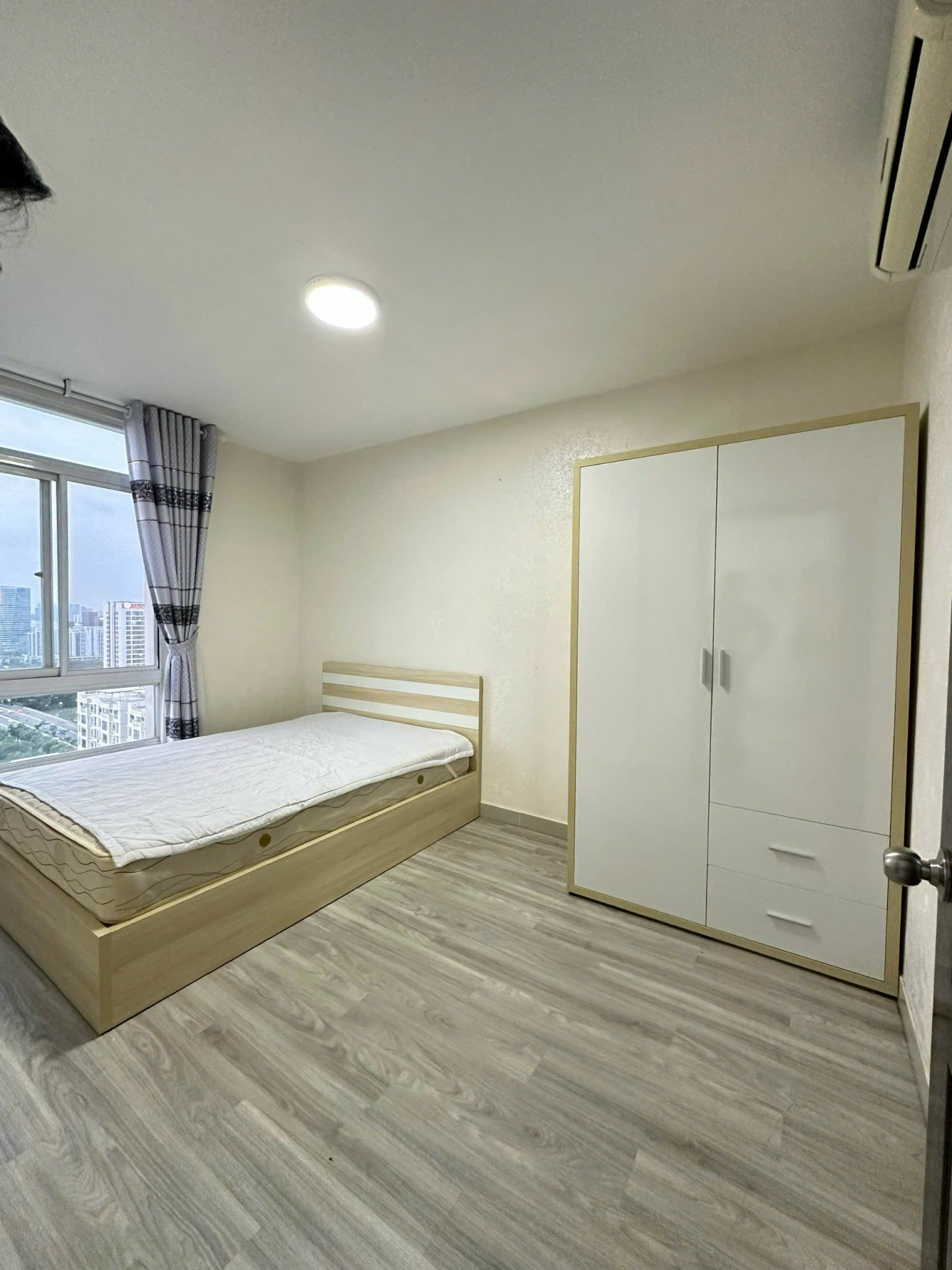 Bán căn hộ Riverside Residence Phú Mỹ Hưng, Quận 7 có 2 phòng ngủ, lầu cao view sông – 79m2 3