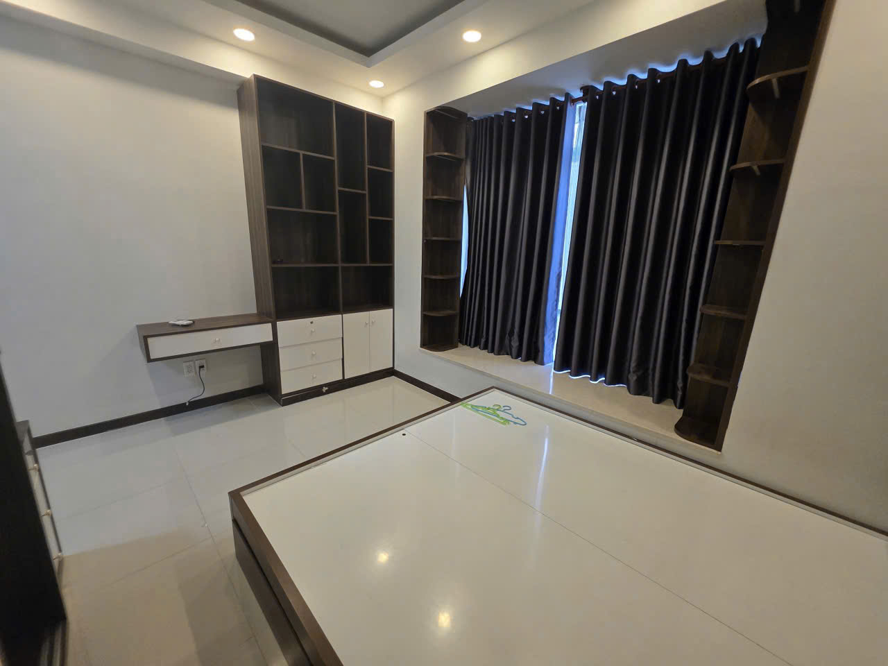 Riverside Residence Phu My Hung apartment for sale, District 7 with 3 bedrooms, 3rd floor – 98m2 3