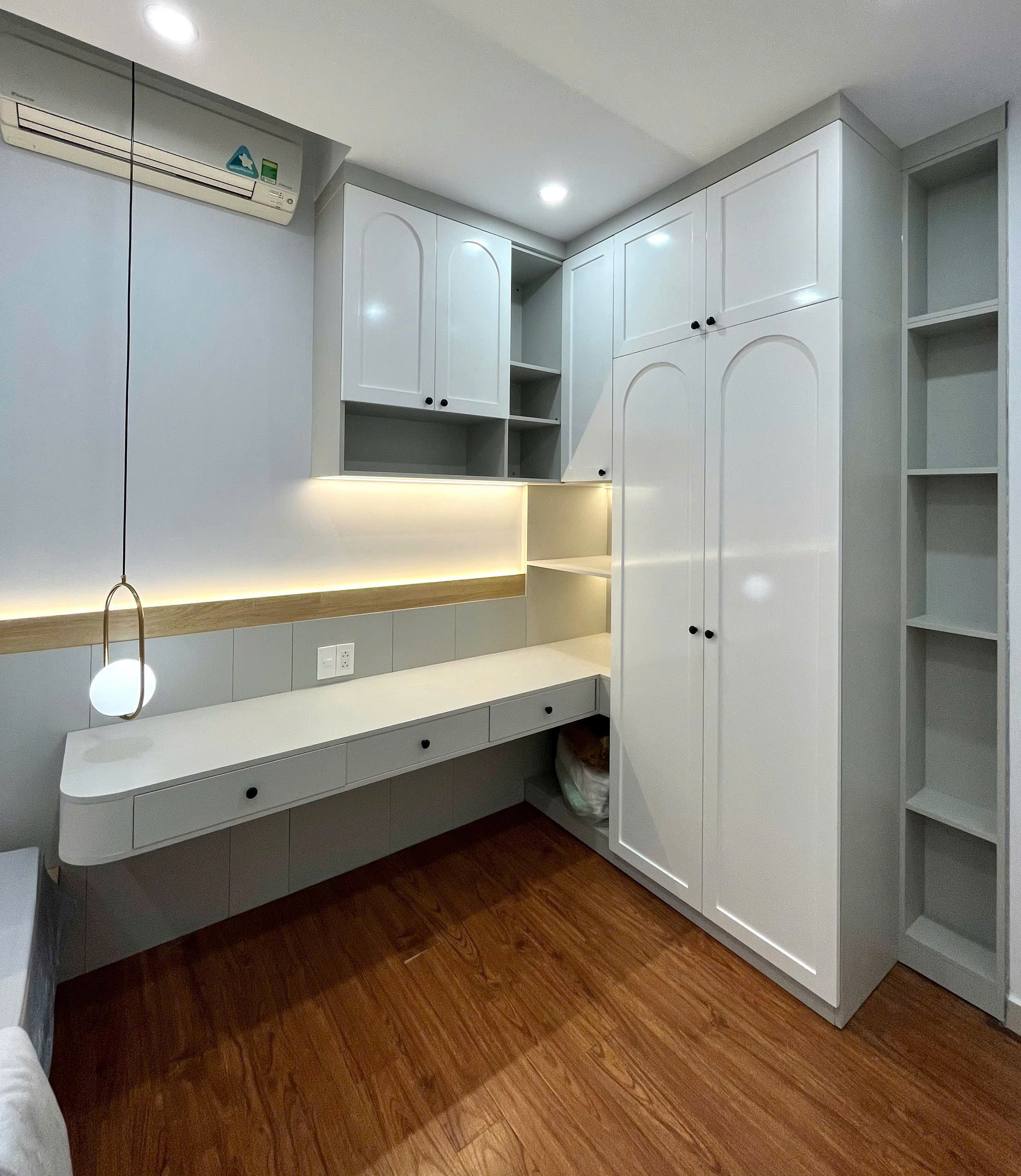 Bán căn hộ Riverside Residence Phú Mỹ Hưng, Quận 7 có 2 phòng ngủ+1 phòng đa năng 9