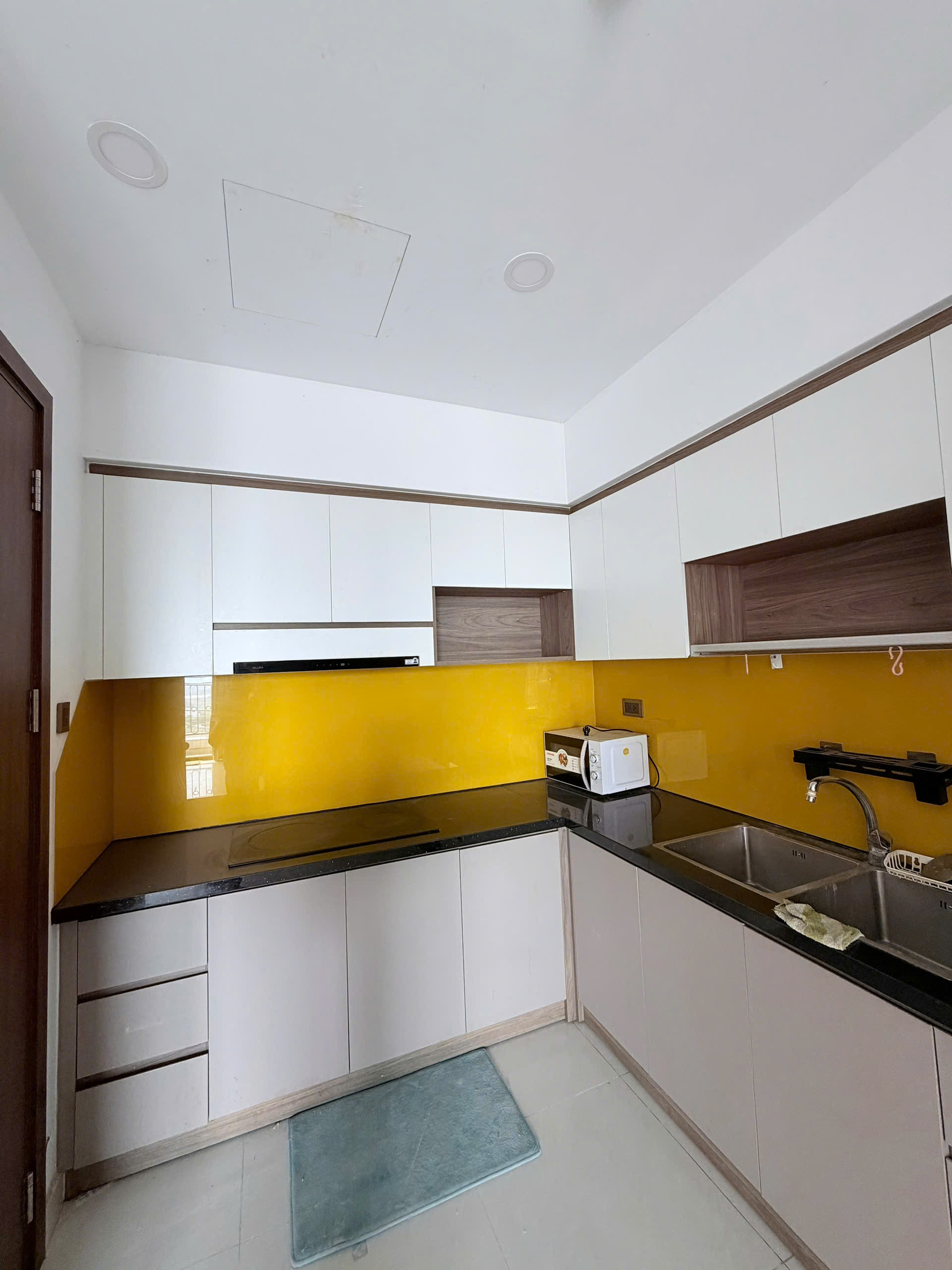 Cho thuê căn hộ Saigon Royal Riverside, Quận 4 căn góc thiết kế 2 phòng ngủ lầu 19 view sông – 88m2 3