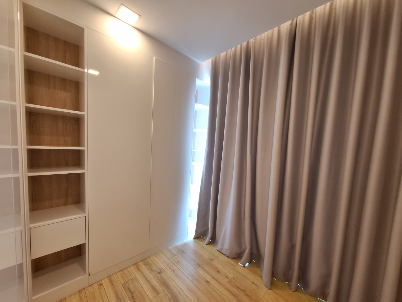 Cho thuê căn hộ Scenic Valley Phú Mỹ Hưng, Quận 7 lầu cao có 3 phòng ngủ 5