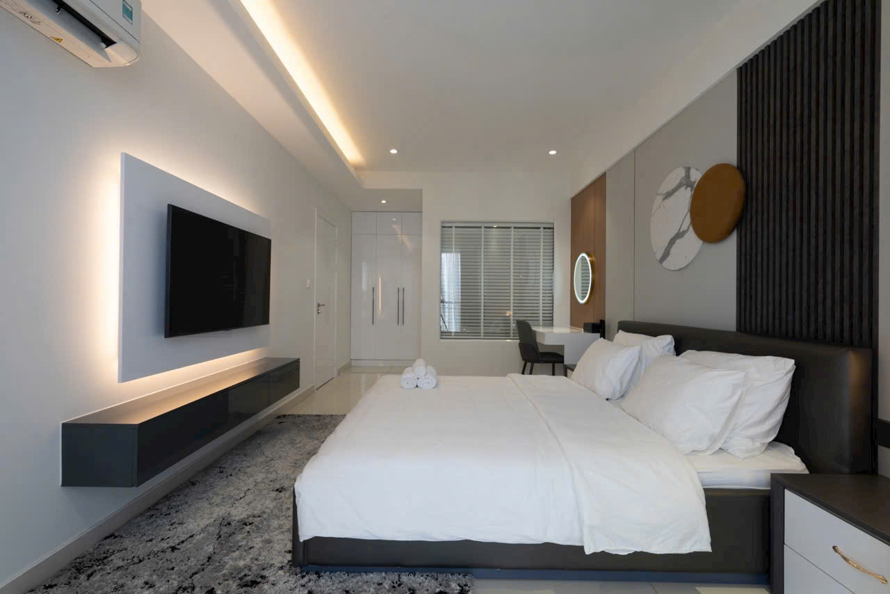 Cho thuê căn hộ Scenic Valley Phú Mỹ Hưng có 3 phòng ngủ view sông, sân golf 6