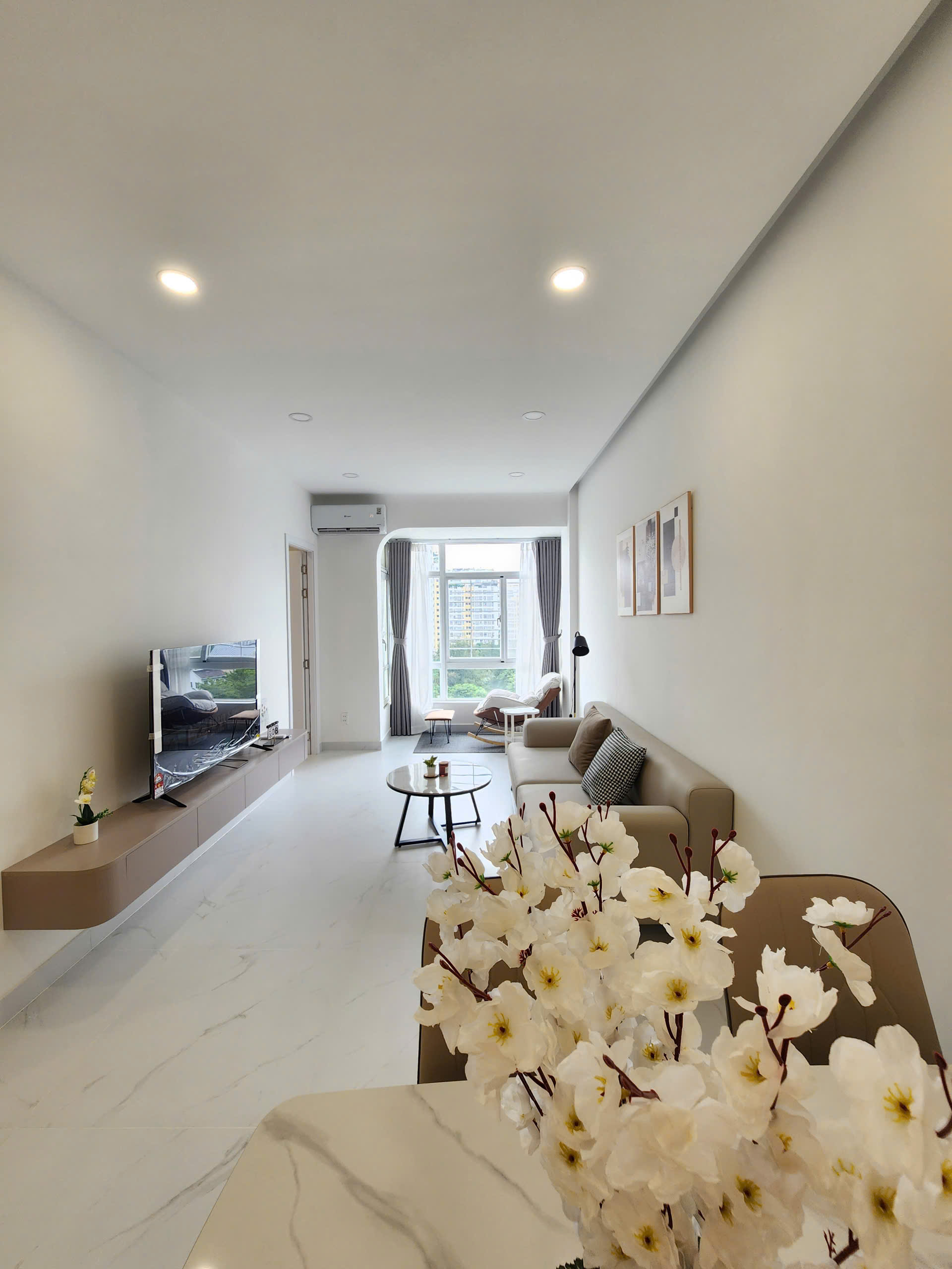 Cho thuê căn hộ Sky Garden 3 Phú Mỹ Hưng, Quận 7 nhà mới thiết kế 2 phòng ngủ view hồ bơi – 56m2 11