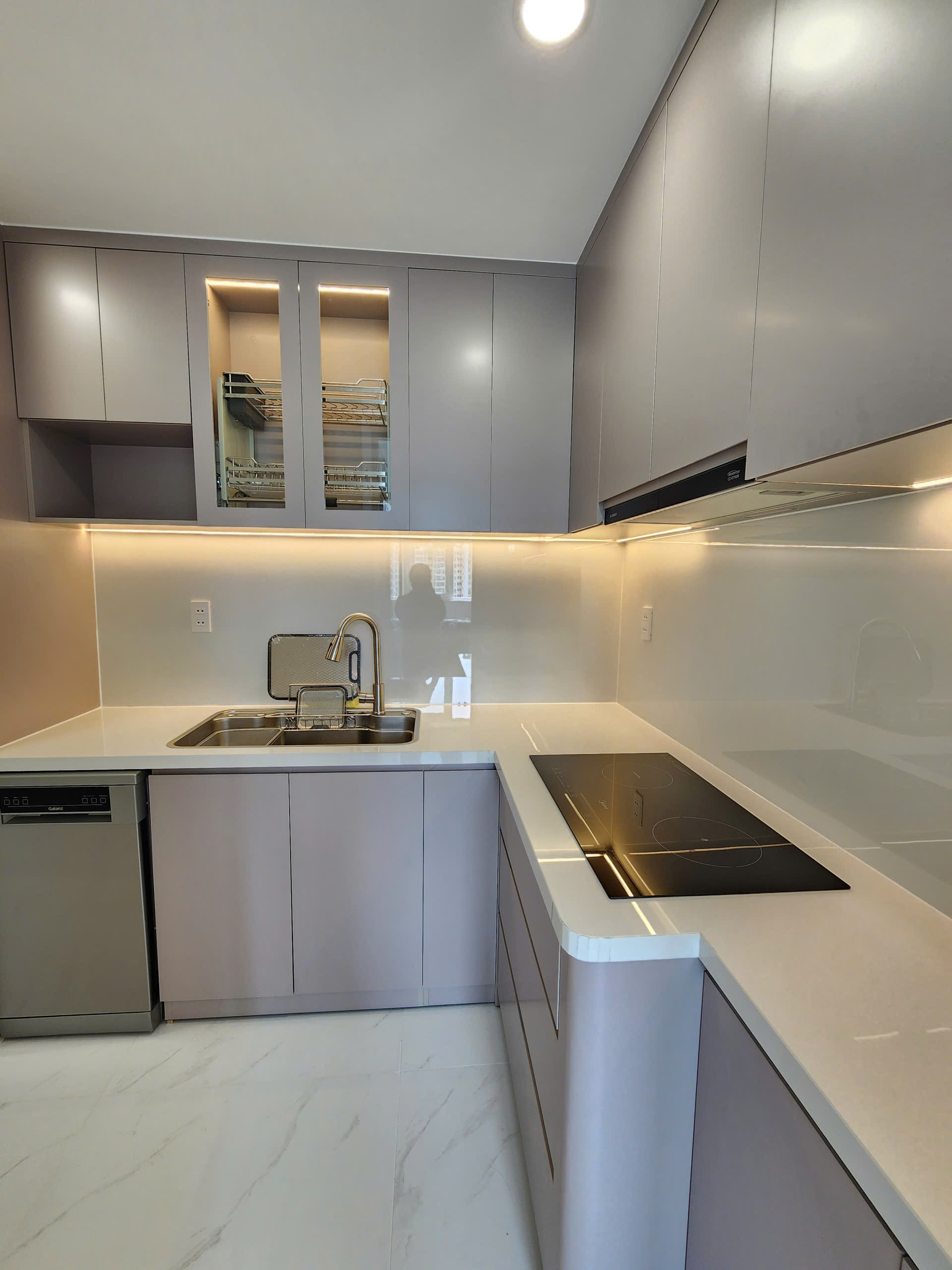 Cho thuê căn hộ Sky Garden 3 Phú Mỹ Hưng, Quận 7 nhà mới thiết kế 2 phòng ngủ view hồ bơi – 56m2 10