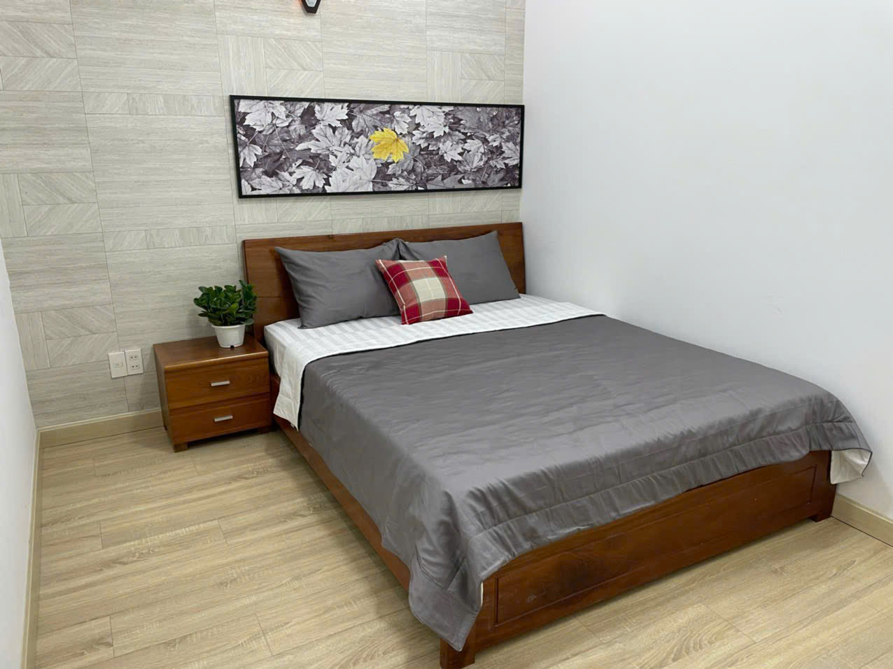 Cho thuê căn hộ Sky Garden 3 Phú Mỹ Hưng, Quận 7 nhà mới có 2 phòng ngủ, lầu cao 5