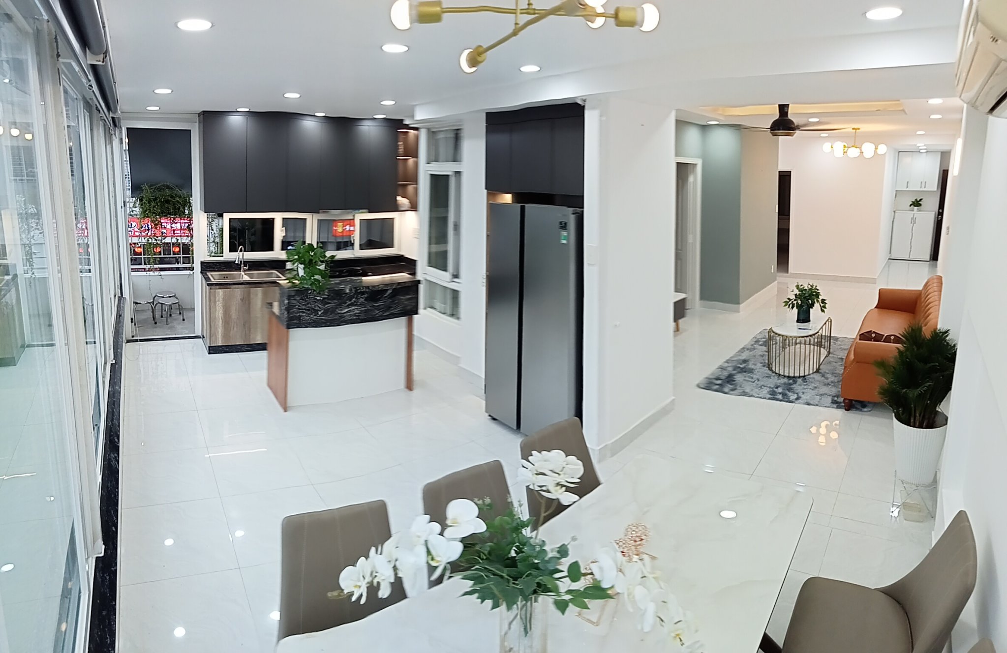 Bán căn hộ Sky Garden 3 Phú Mỹ Hưng, Quận 7 có 3 phòng ngủ, sân vườn, view sông 9