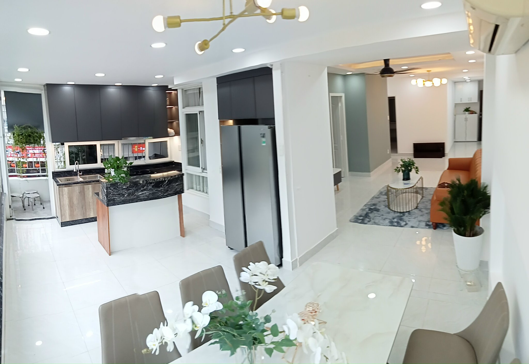 Bán căn hộ Sky Garden 3 Phú Mỹ Hưng, Quận 7 có 3 phòng ngủ, sân vườn, view sông 4