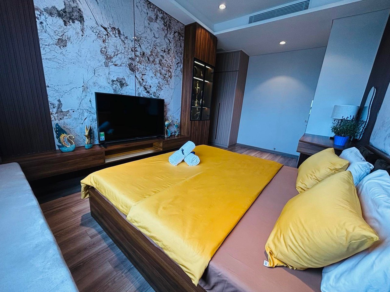 Bán hoặc cho thuê căn hộ The Horizon Phú Mỹ Hưng, Quận 7 nhà mới đẹp có 3 phòng ngủ 4