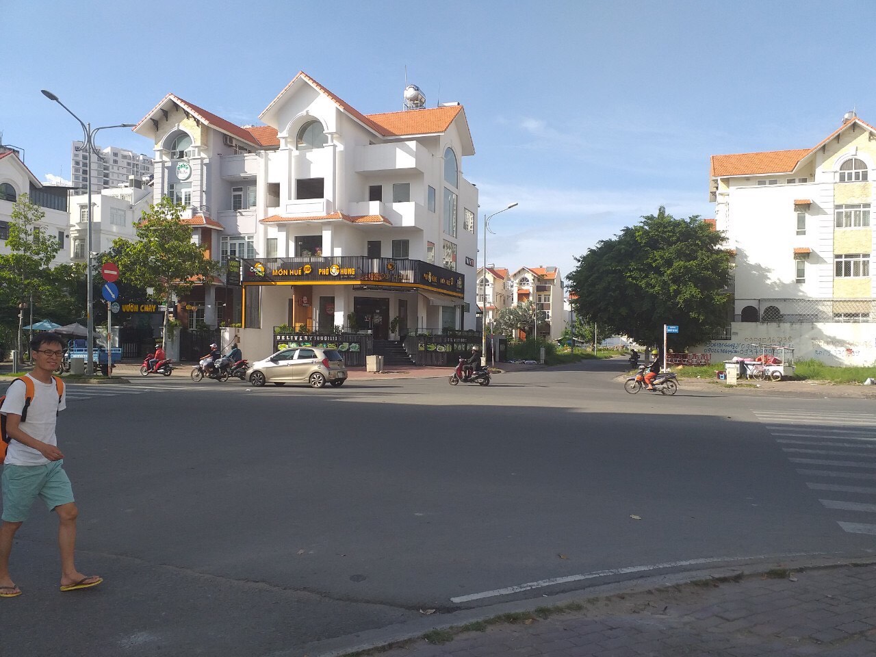 CẦN CHO THUÊ CĂN GÓC NHÀ KHU HIM LAM- PHƯỜNG TÂN HƯNG - QUẬN 7