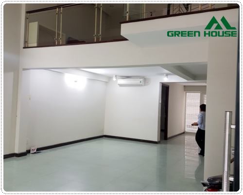 New house on Bui bang Doan street for rent 1