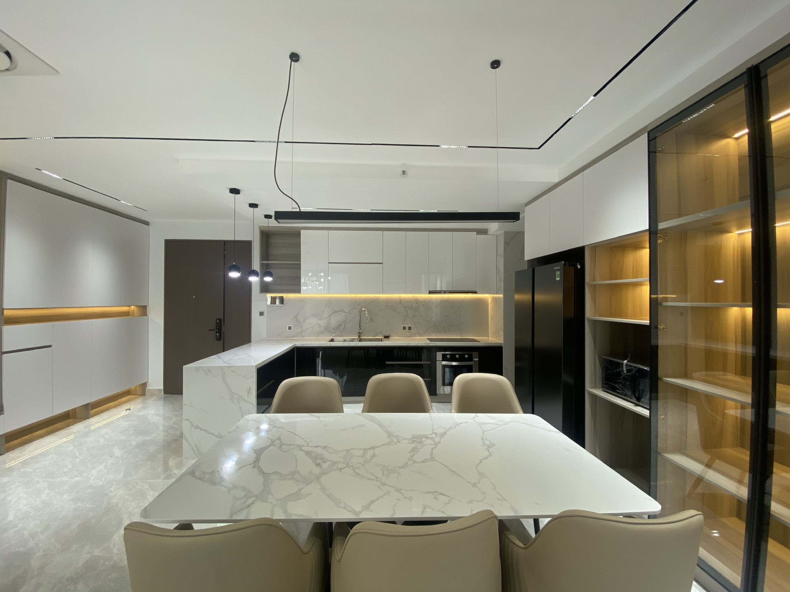 Apartment for rent Midtown M8, Phu My Hung in District 7, luxury apartment with 3 bedrooms 6