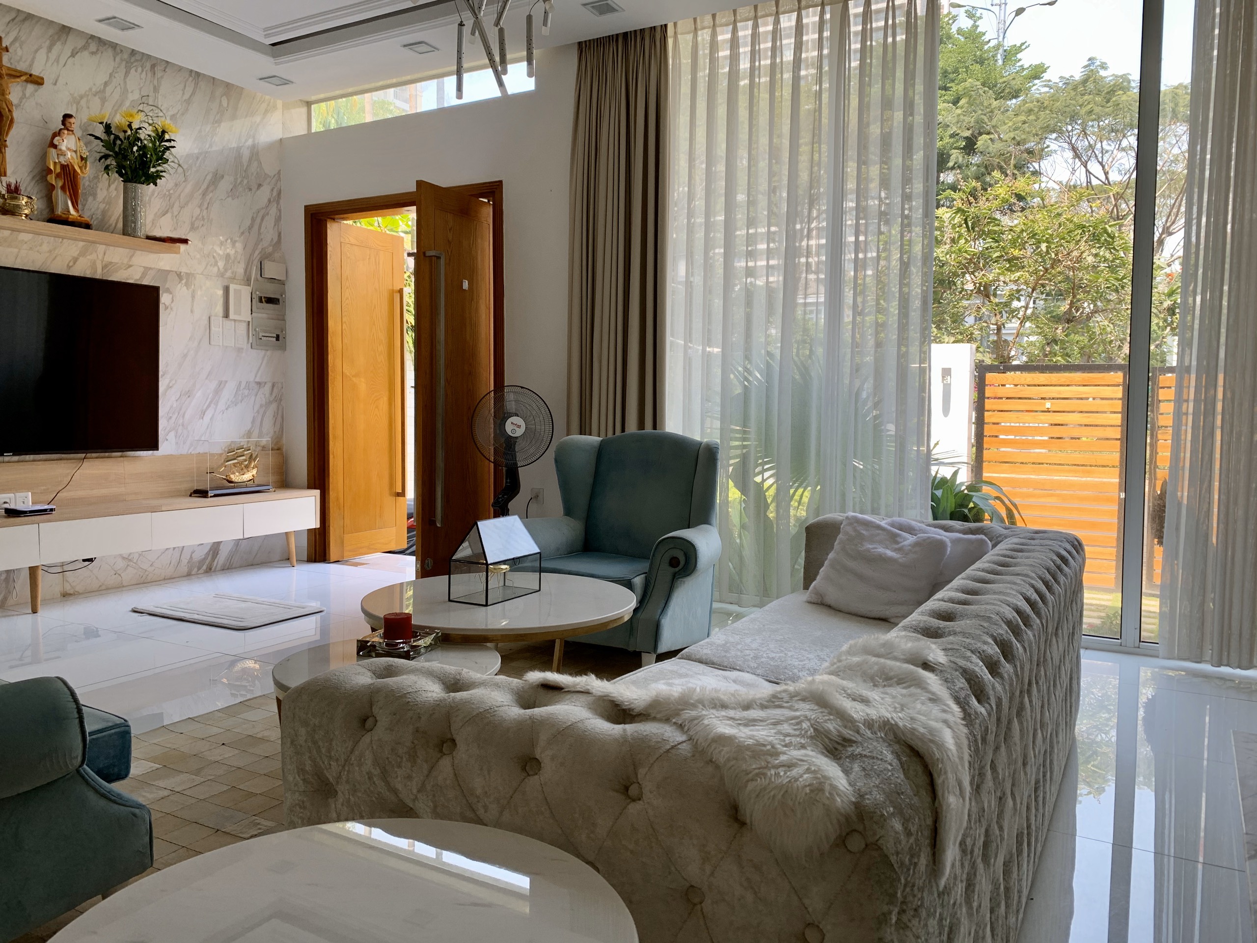 CẦN BÁN GẤP BIỆT MỸ THÁI - PHÚ MỸ HƯNG QUẬN 7 2