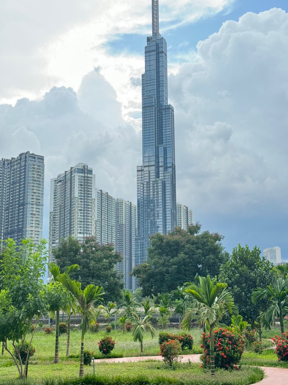 Bán đất biệt thự River Mark Trần Não, Thủ Đức lô góc view công viên hướng ra sông đối diện Landmark  4